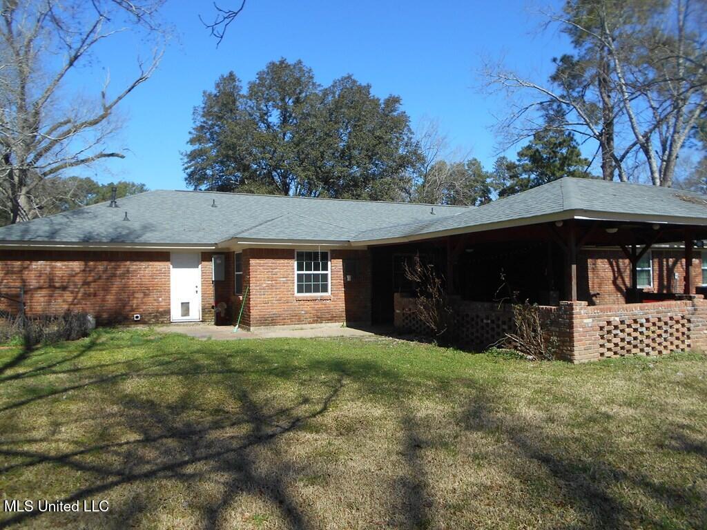 115 Mansfield Drive, Natchez, Mississippi image 2