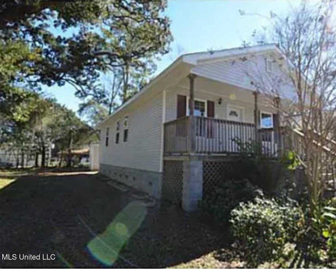 318 Nixon Street, Biloxi, Mississippi image 3