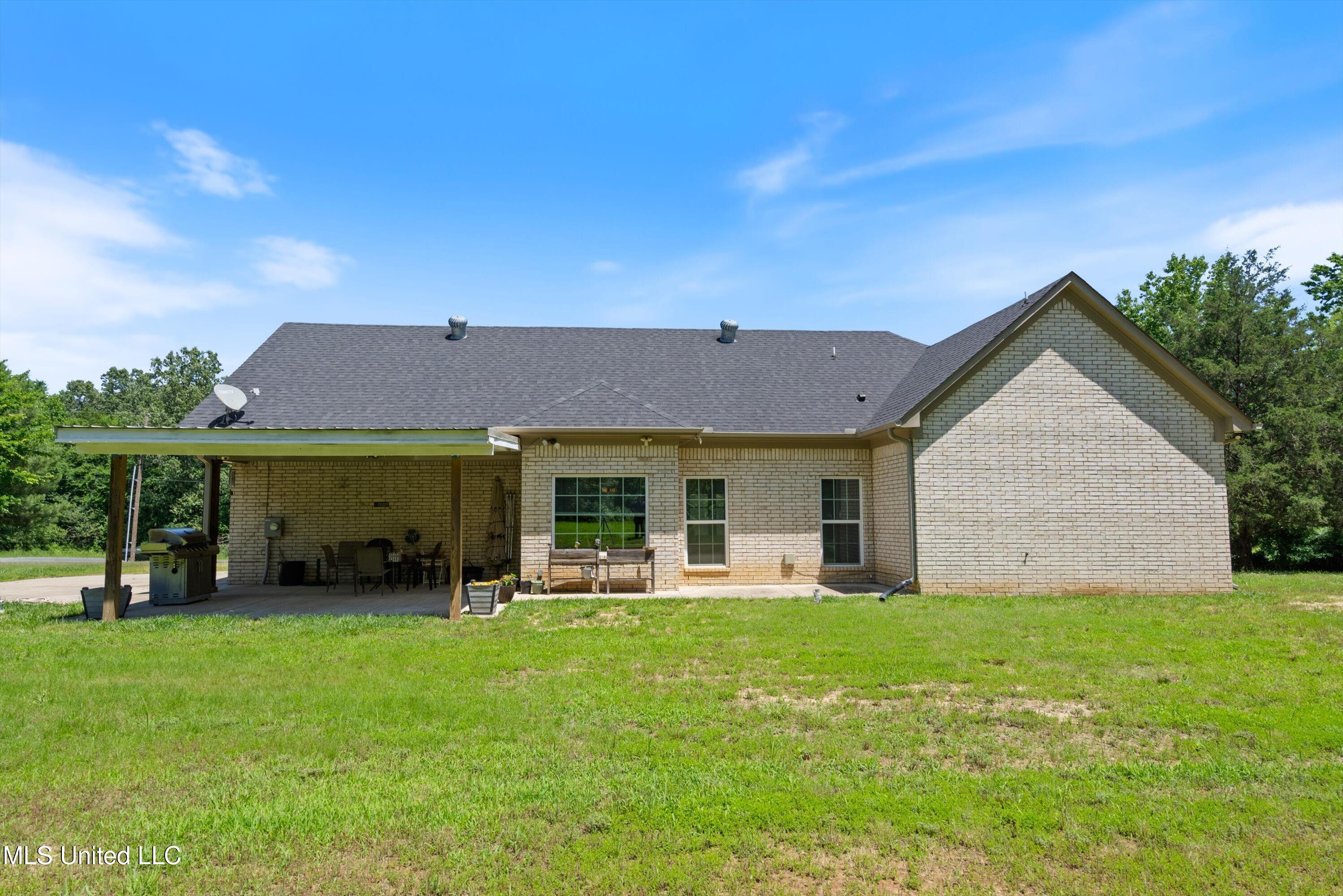 102 Whitetail Lane, Coldwater, Mississippi image 14