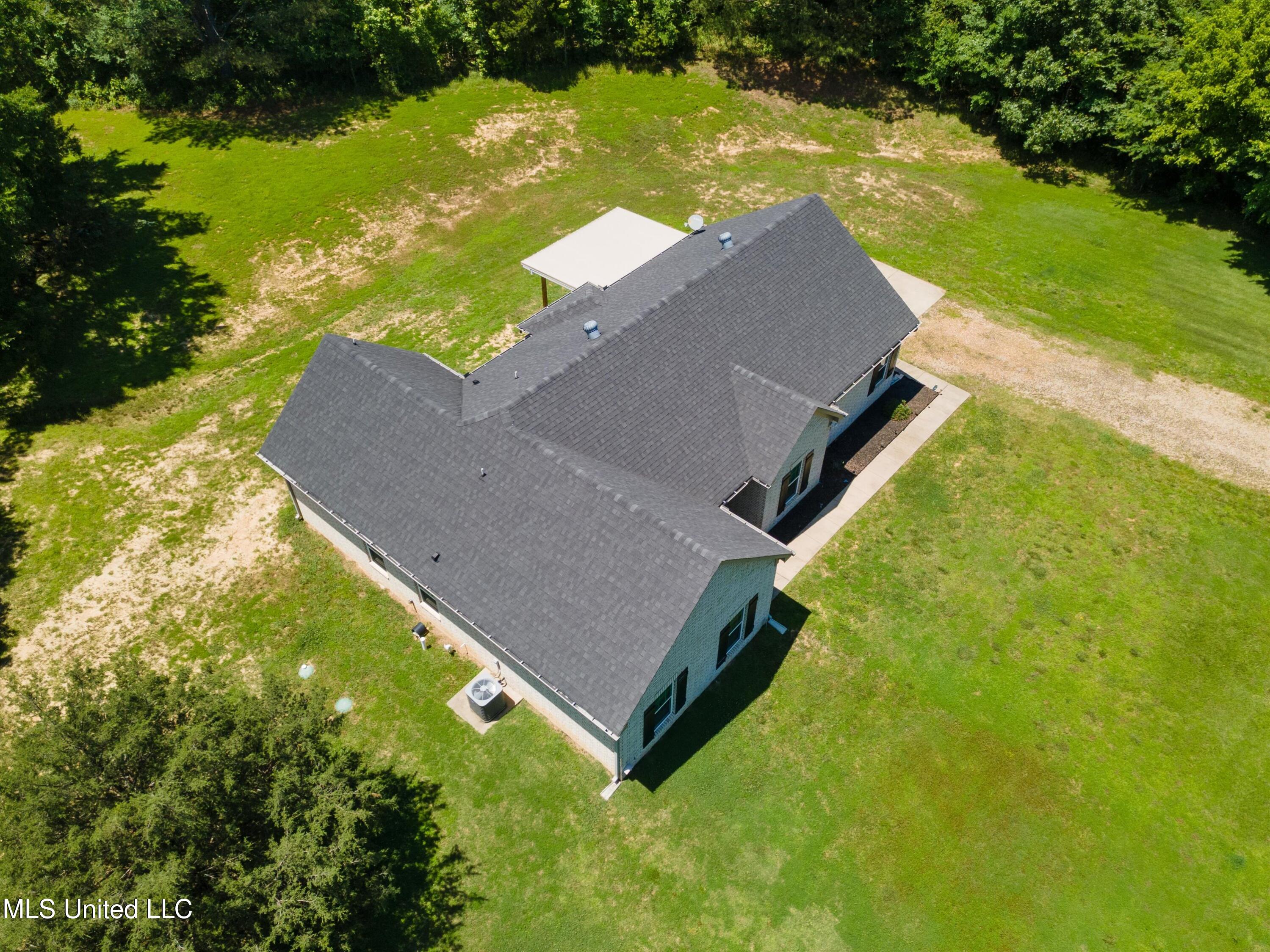 102 Whitetail Lane, Coldwater, Mississippi image 34