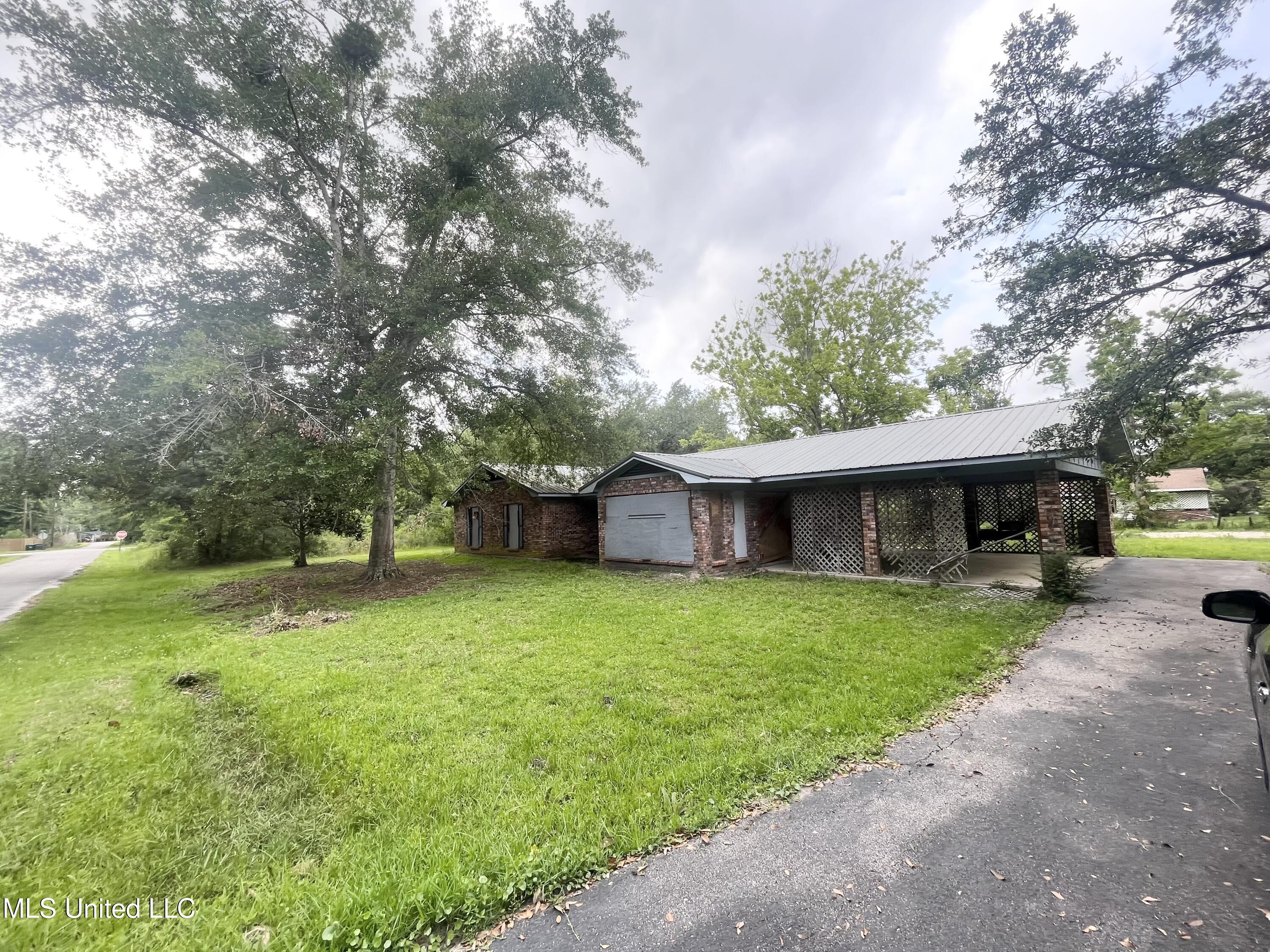 14920 Garrett Street, Ocean Springs, Mississippi image 2