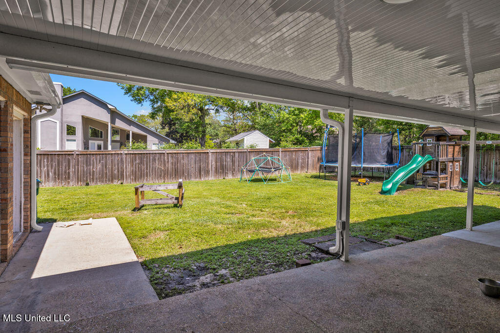 3719 Cabildo Place, Ocean Springs, Mississippi image 28