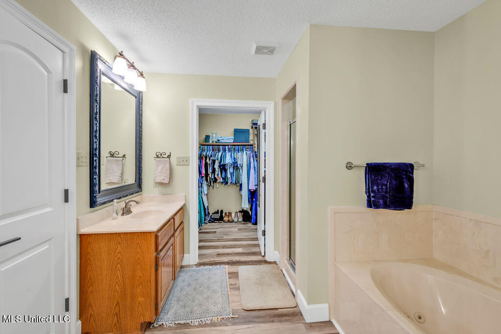 3719 Cabildo Place, Ocean Springs, Mississippi image 20