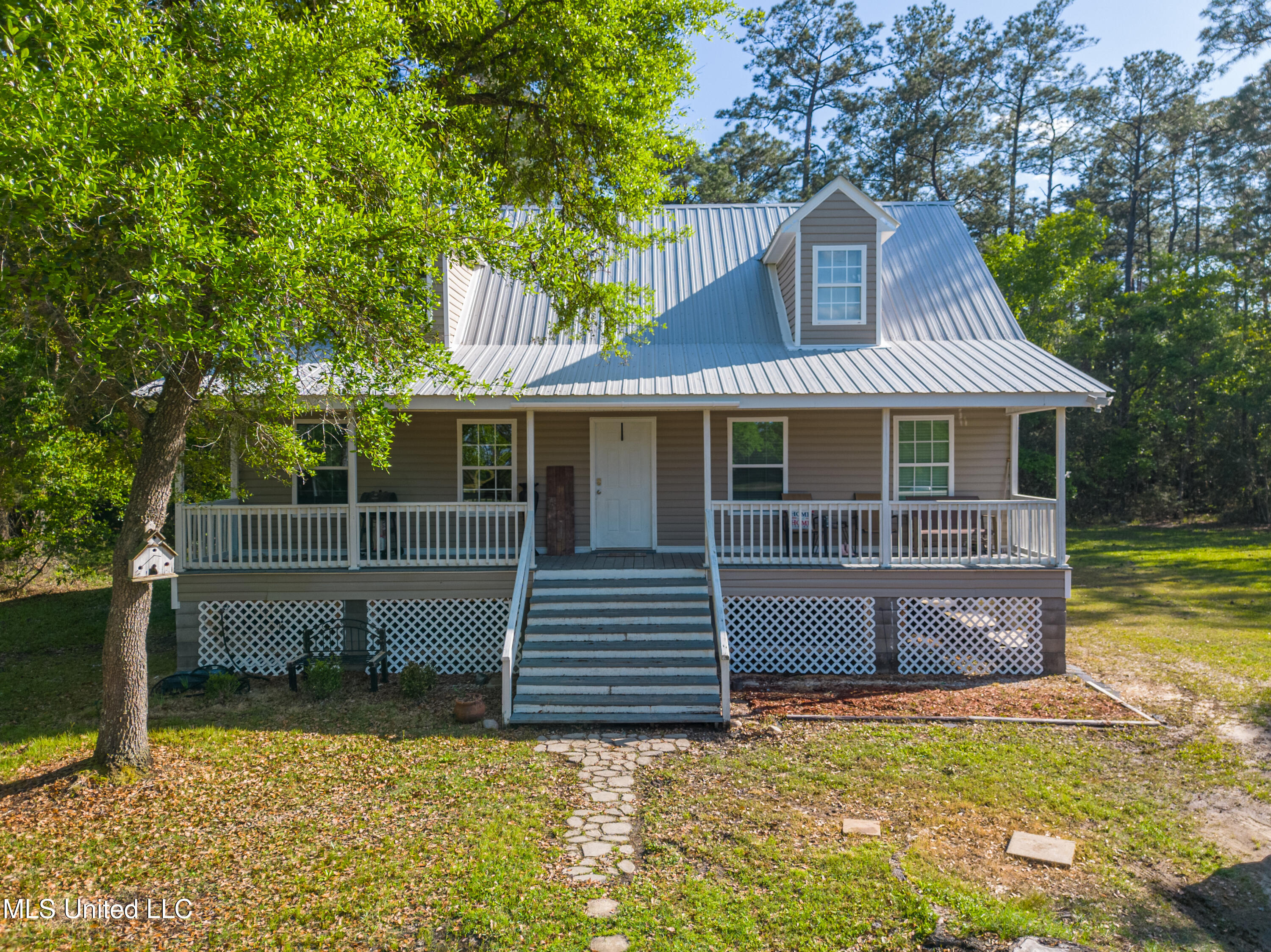 15007 Reynolds Road, Pearlington, Mississippi image 1
