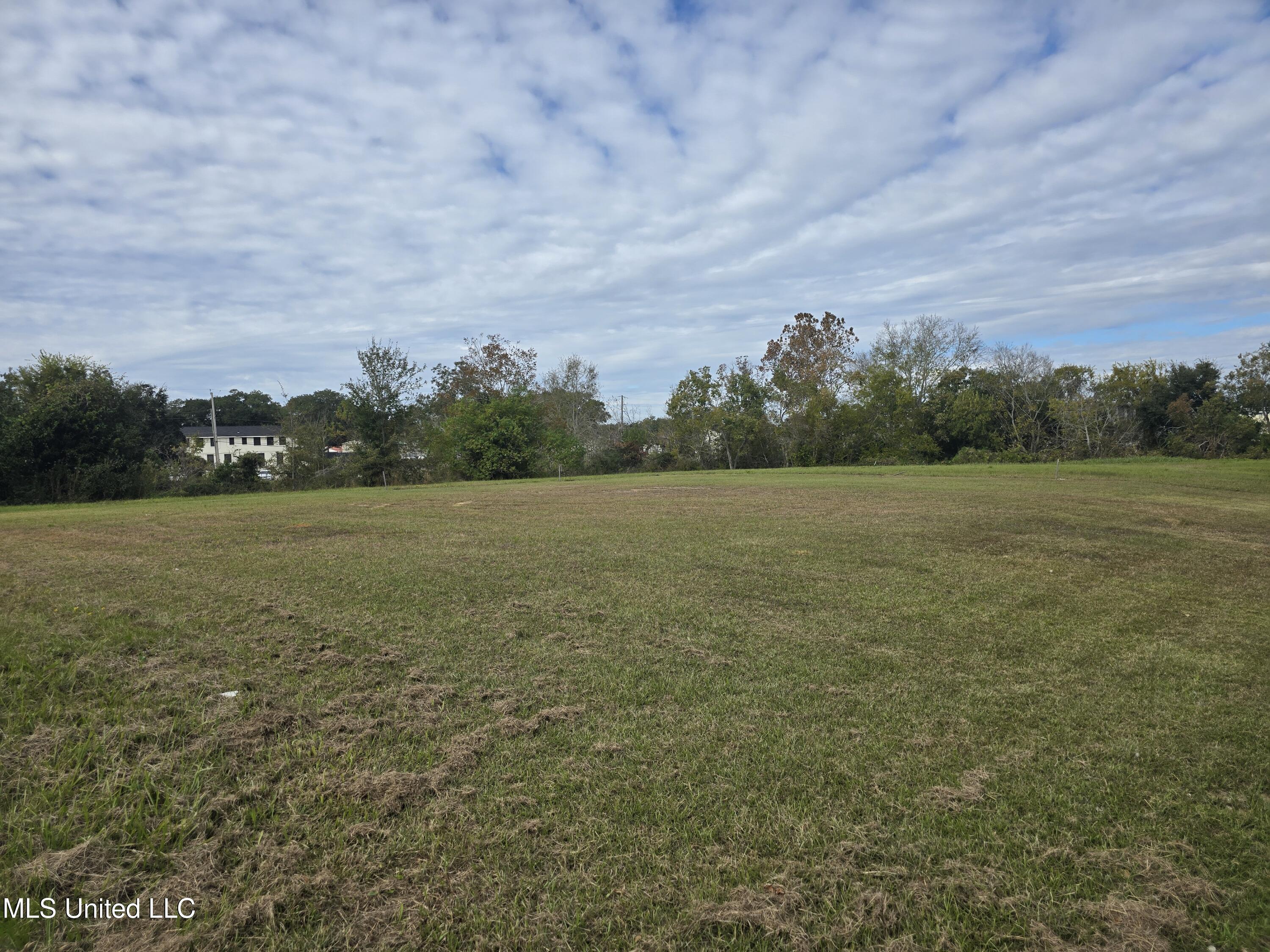 506 Seal Avenue, Biloxi, Mississippi image 5