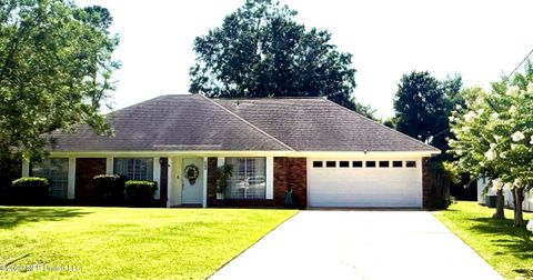Homes For Sale - 325 Westview Drive<br/> Biloxi, MS 39531
