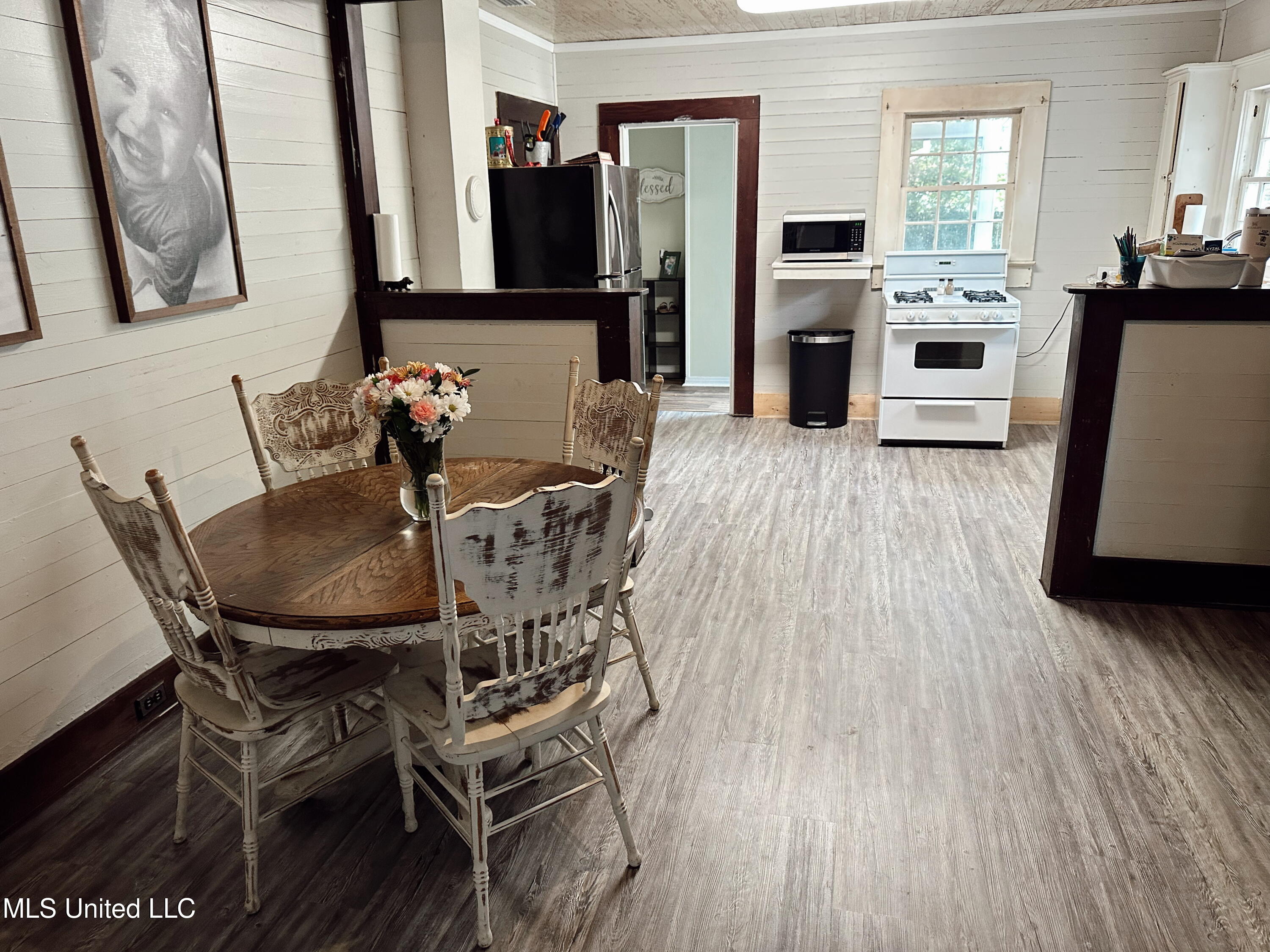 90 Holmes Street, Lucedale, Mississippi image 7
