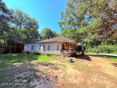 Homes For Sale - 196 Ms-27<br/> Tylertown, MS 39667