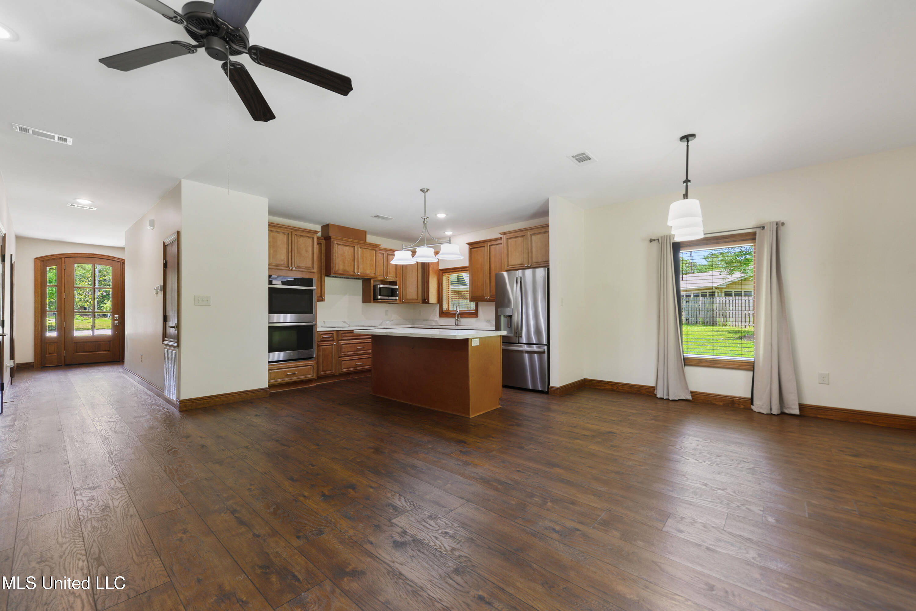 648 Iona Court, Diamondhead, Mississippi image 11