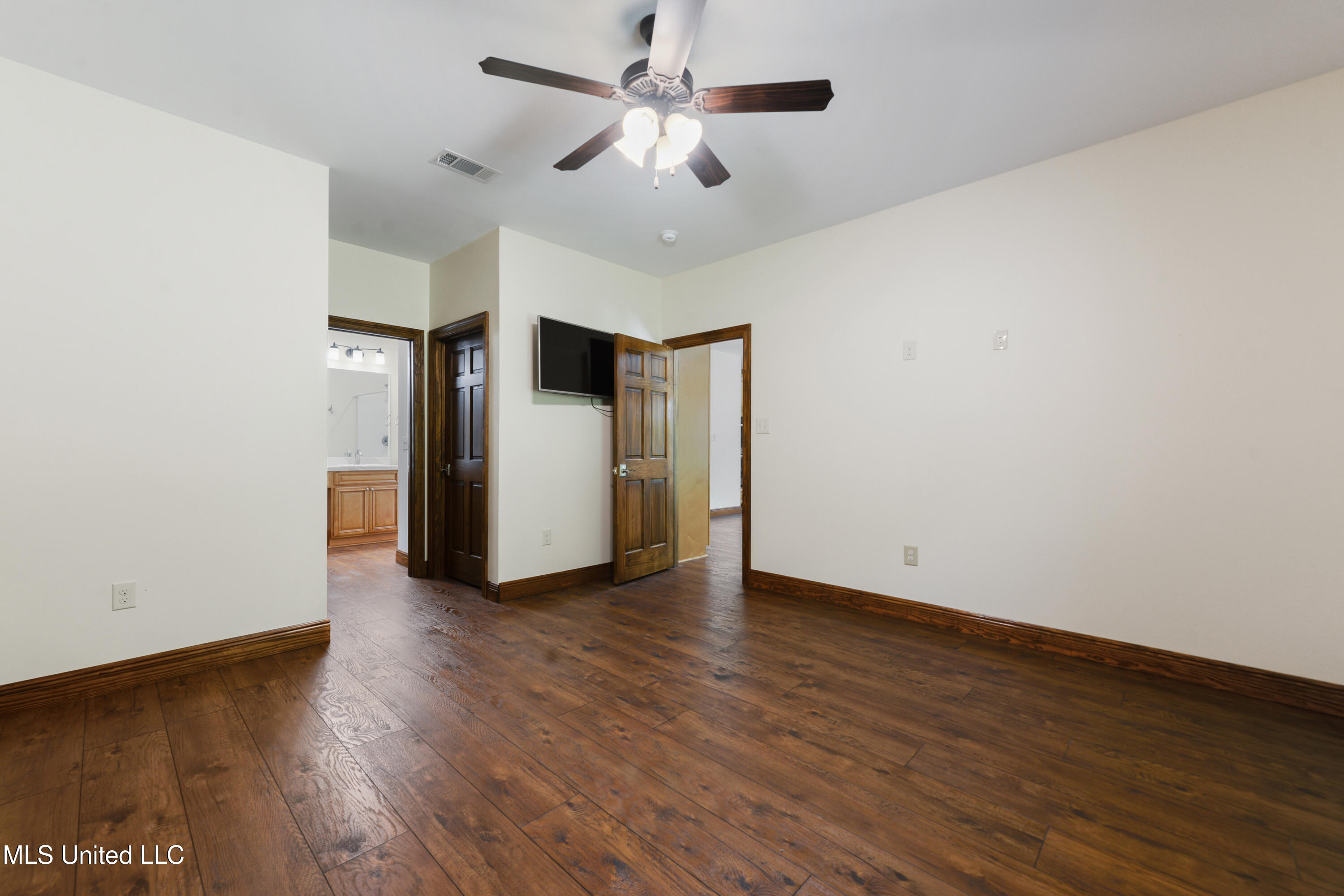 648 Iona Court, Diamondhead, Mississippi image 14