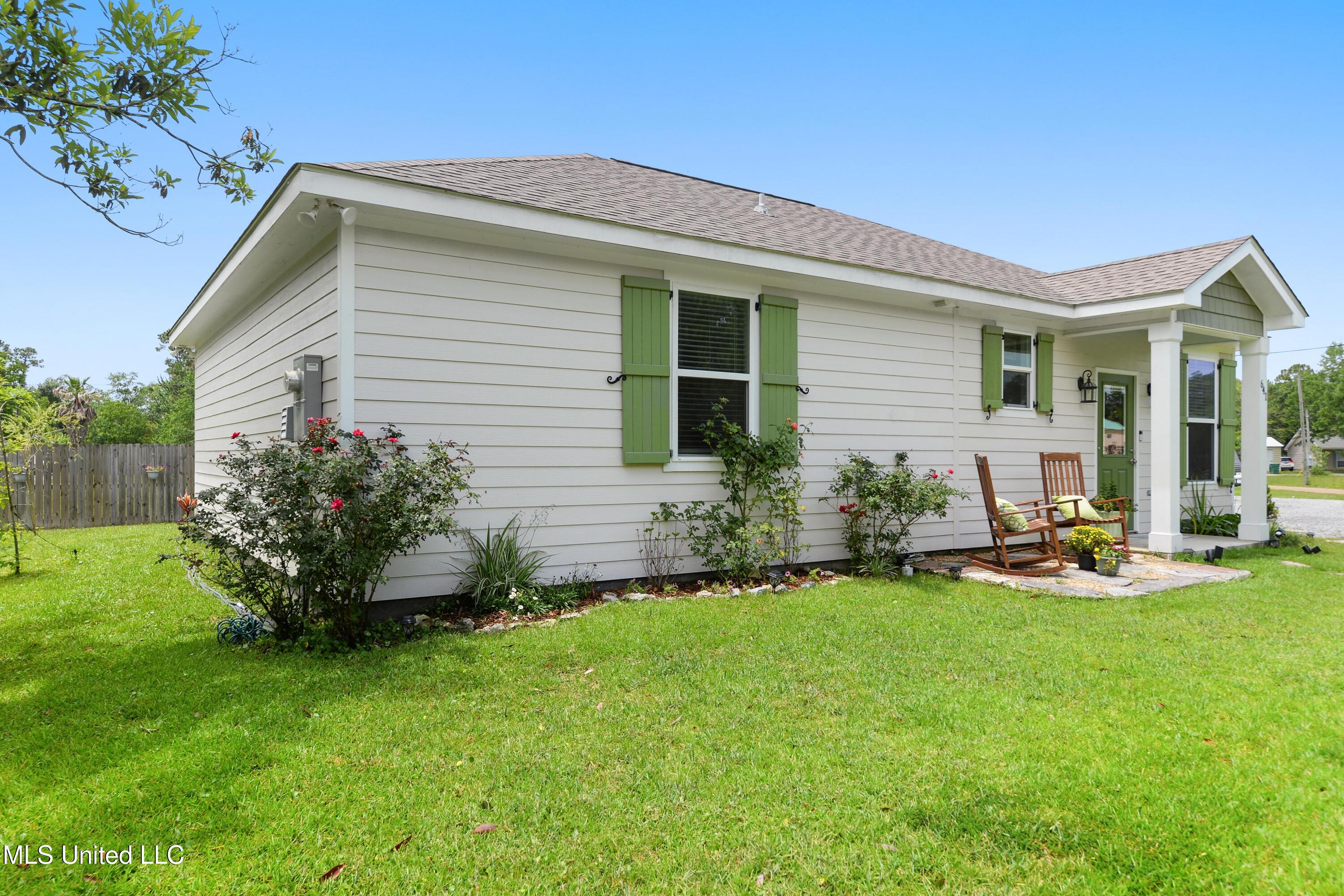 641 Saint Anthony Street, Waveland, Mississippi image 3