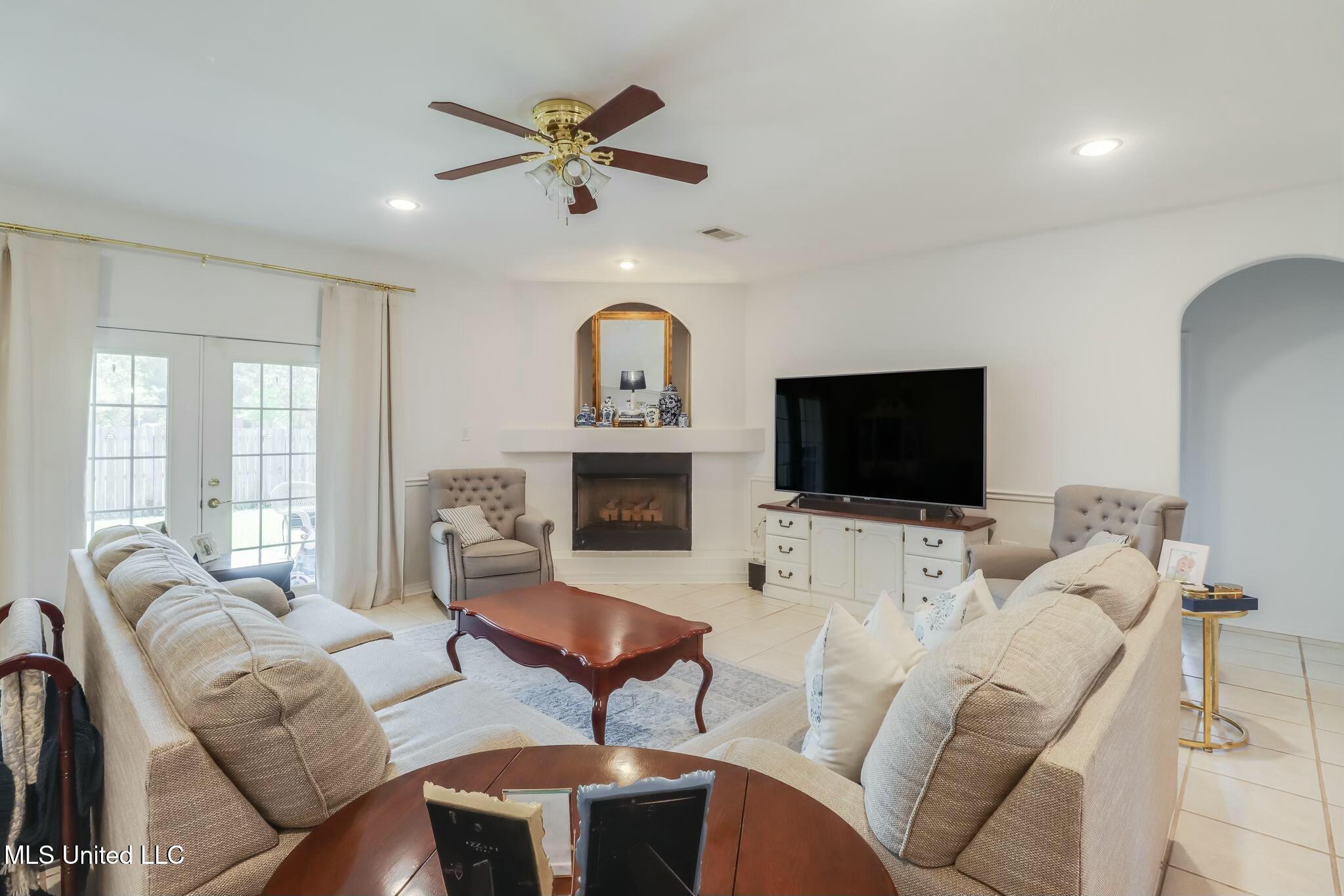 15308 Parker Road, Biloxi, Mississippi image 5