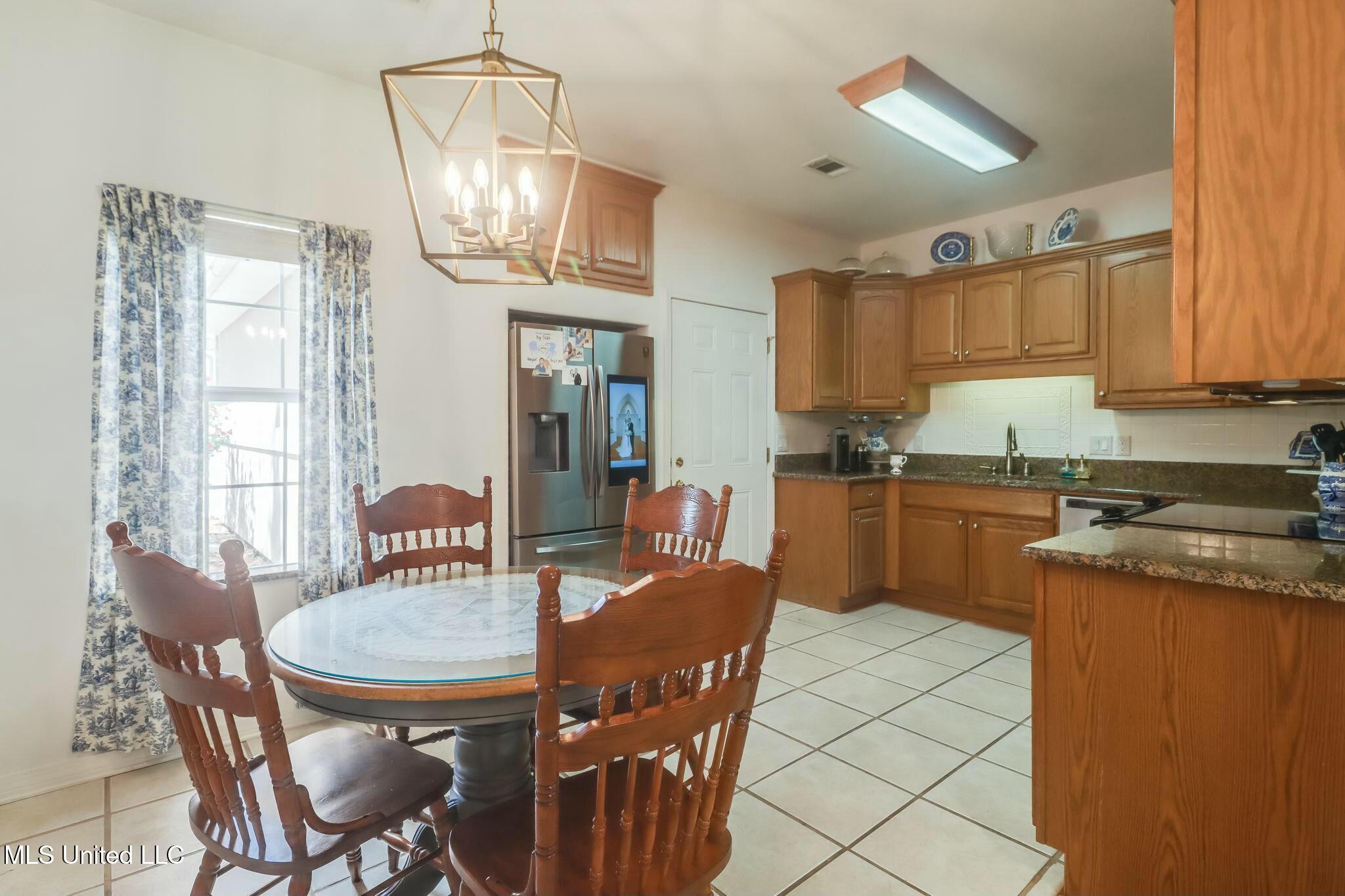 15308 Parker Road, Biloxi, Mississippi image 9