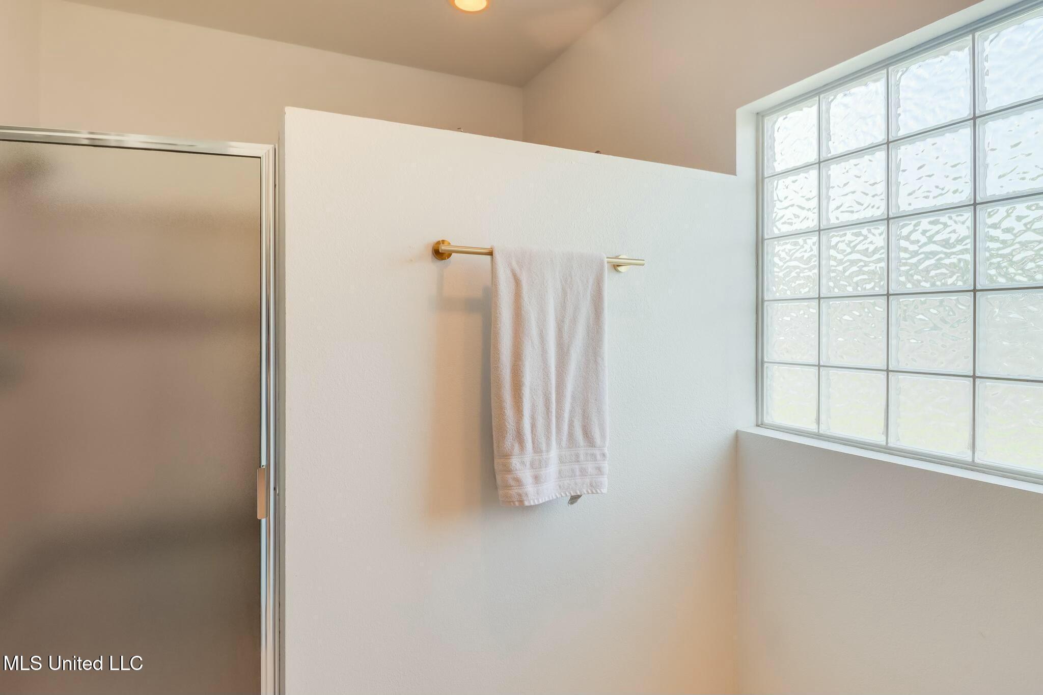 15308 Parker Road, Biloxi, Mississippi image 14