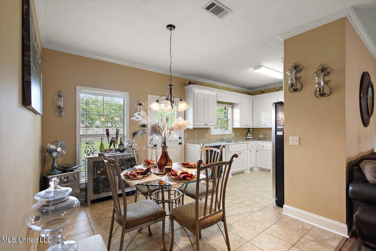 602 Oakview Way, Byram, Mississippi image 9