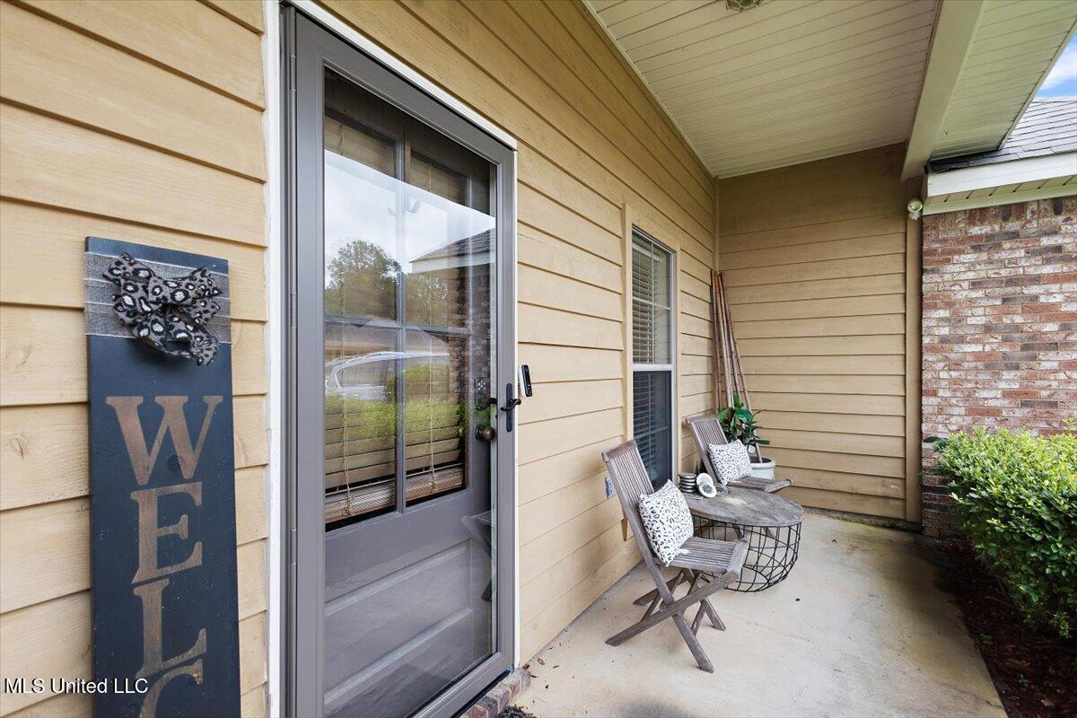 602 Oakview Way, Byram, Mississippi image 3