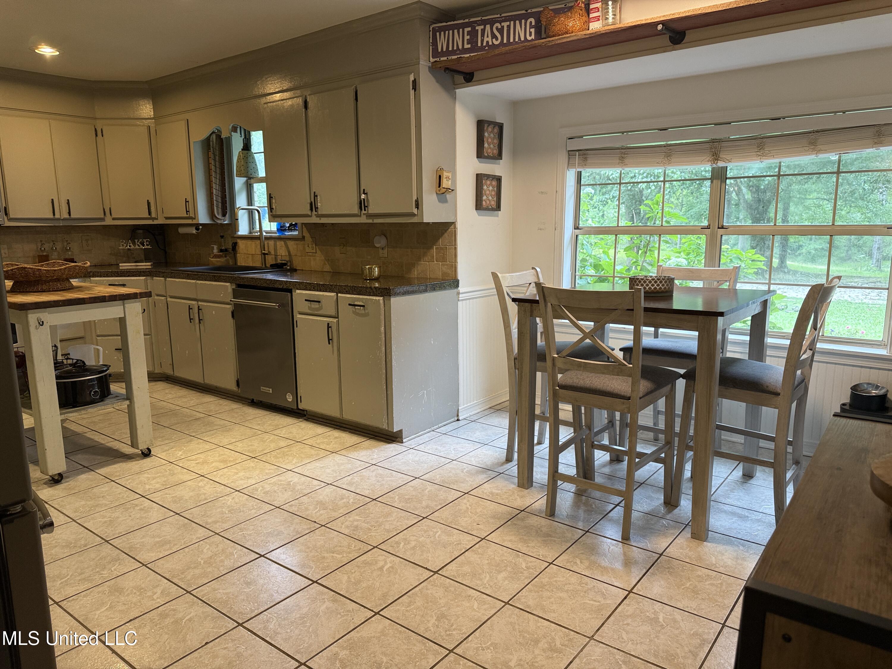 163 Deer Run Road, Magee, Mississippi image 5