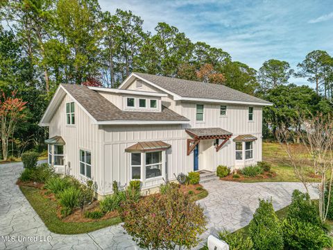 Single Family Residence in Gulfport MS 2 Briar Patch Lane Ln.jpg