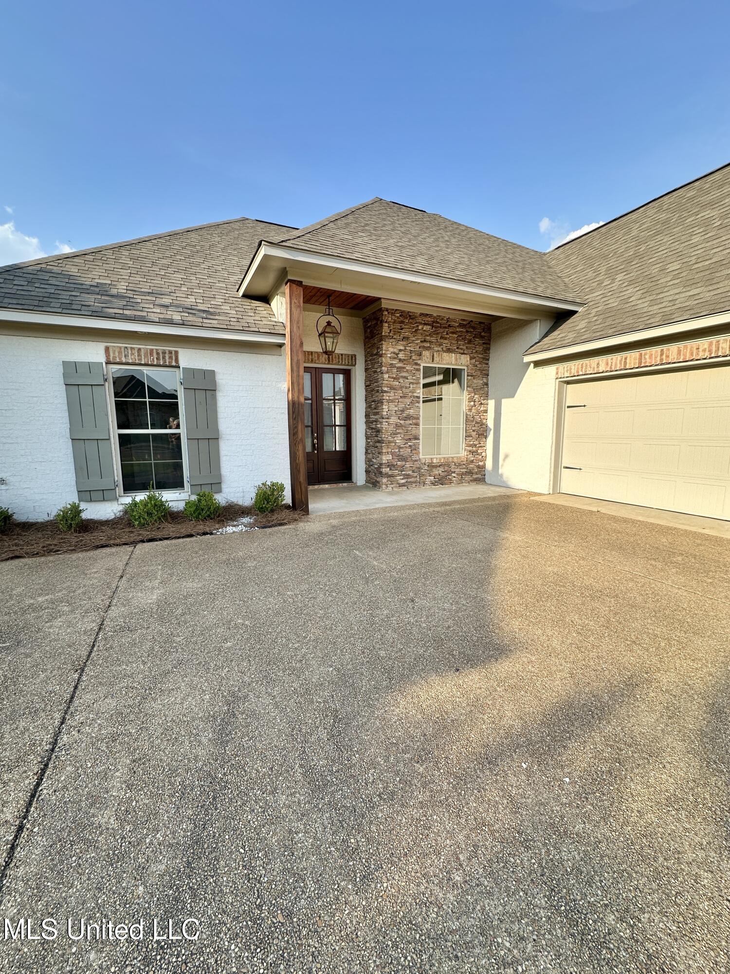 420 Emerald Trail, Brandon, Mississippi image 3