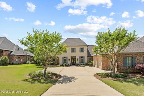 Homes For Sale - 119 Green Glades<br/> Ridgeland, MS 39157
