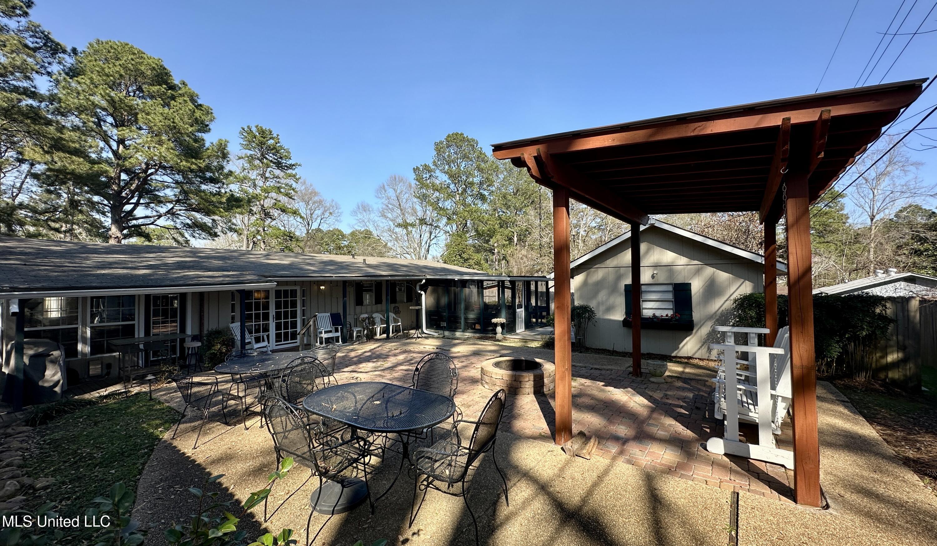 1006 Arlington Street, Clinton, Mississippi image 39