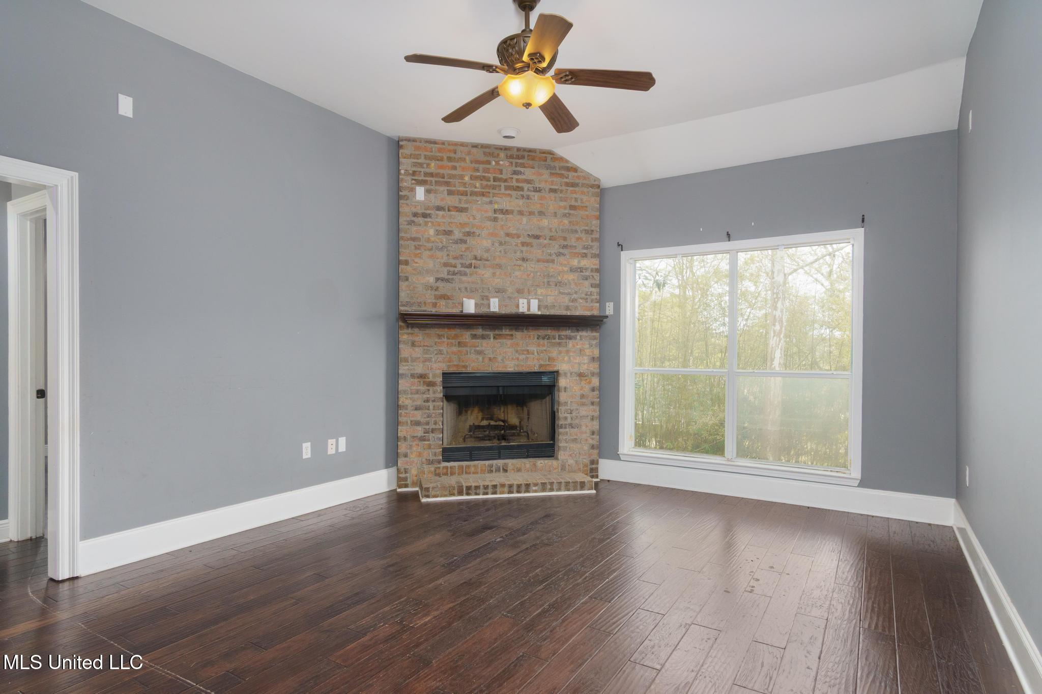 12 Chalmett Place, Hattiesburg, Mississippi image 5
