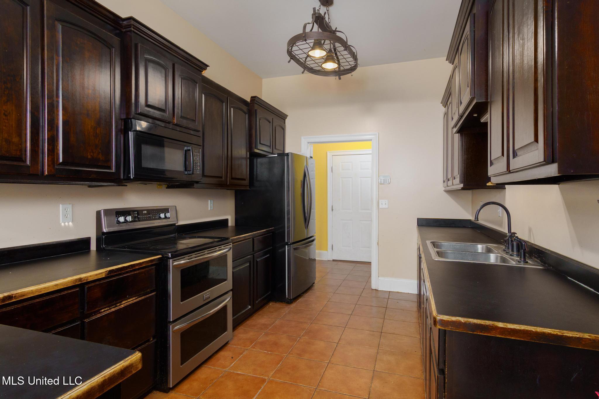 12 Chalmett Place, Hattiesburg, Mississippi image 8