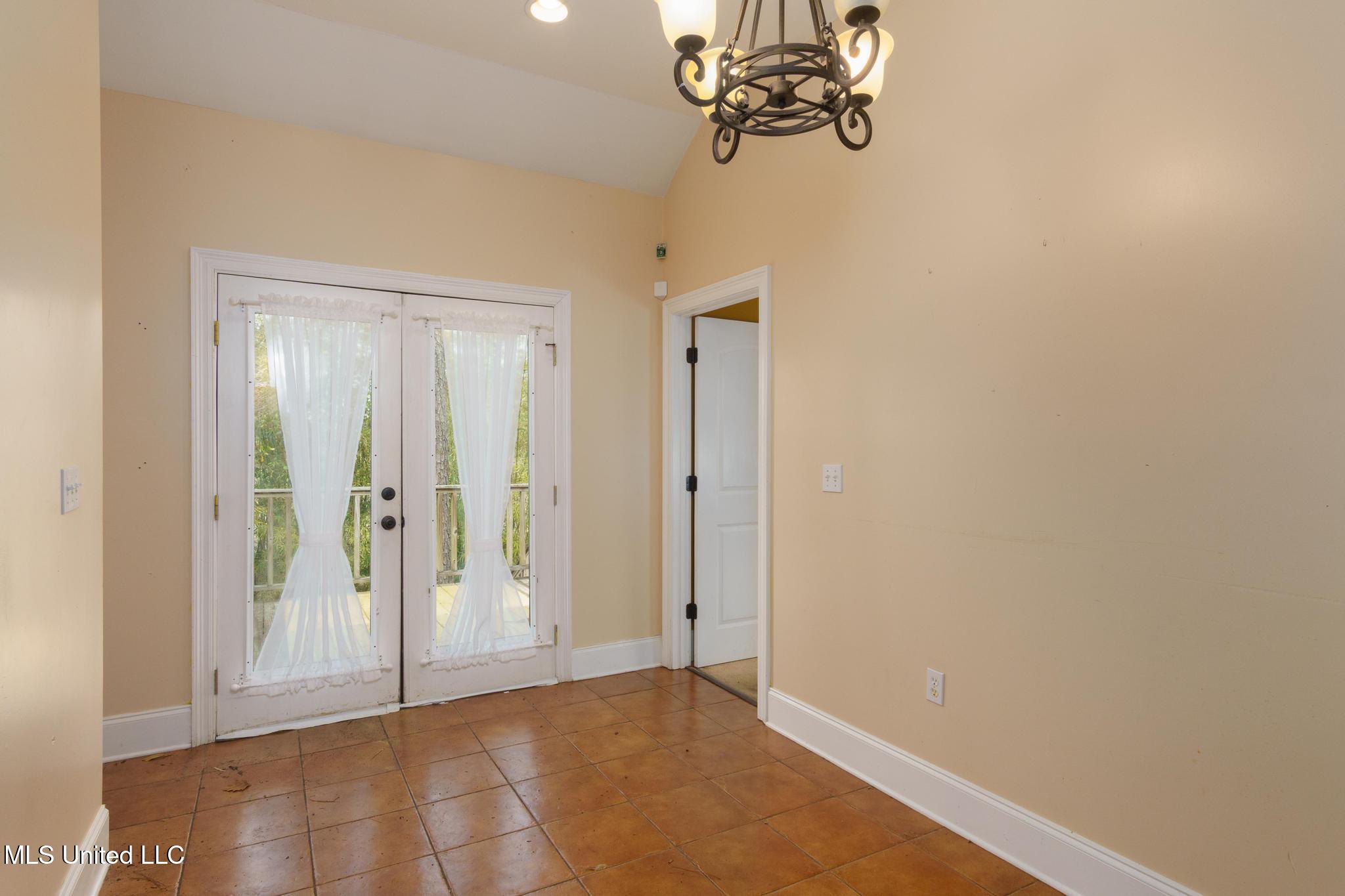 12 Chalmett Place, Hattiesburg, Mississippi image 10