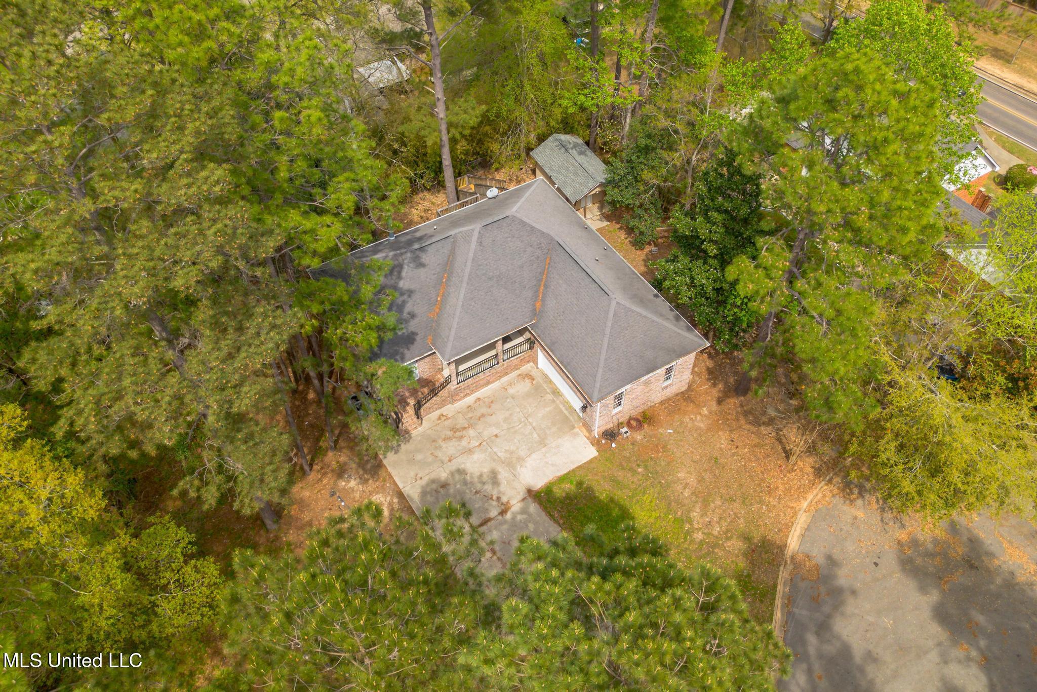 12 Chalmett Place, Hattiesburg, Mississippi image 37