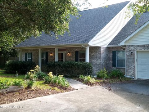 Single Family Residence in Long Beach MS 21 Scott Station Cove.jpg