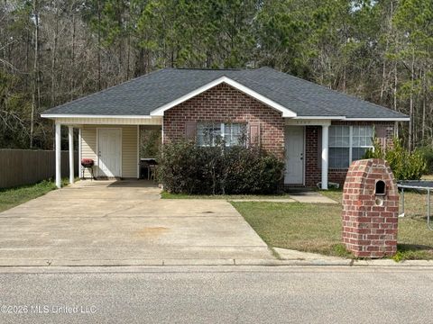 Homes For Sale - 3303 55th Avenue<br/> Harrison County, Gulfport, MS 39501