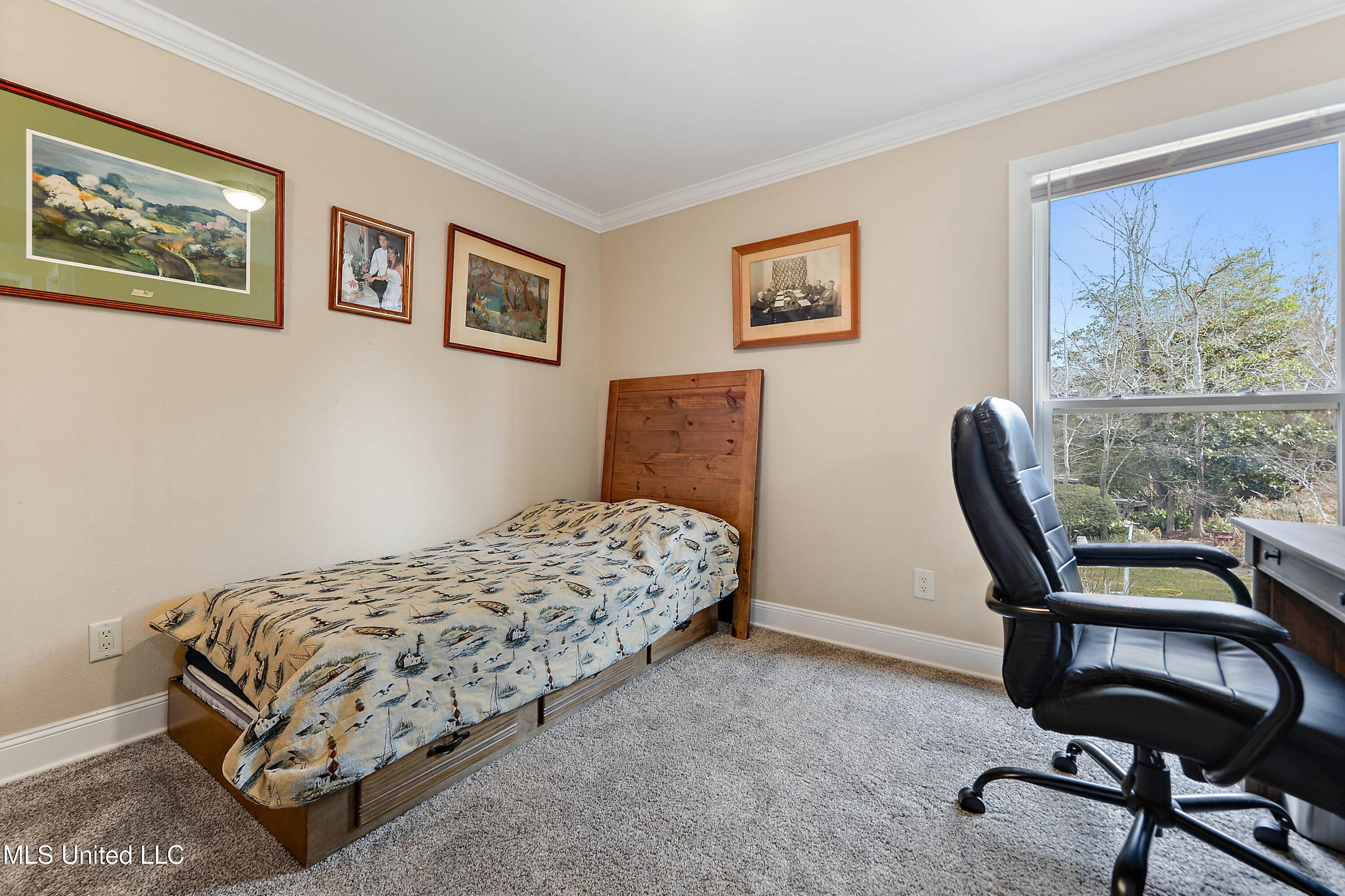 2562 Mercedes Drive, Biloxi, Mississippi image 23