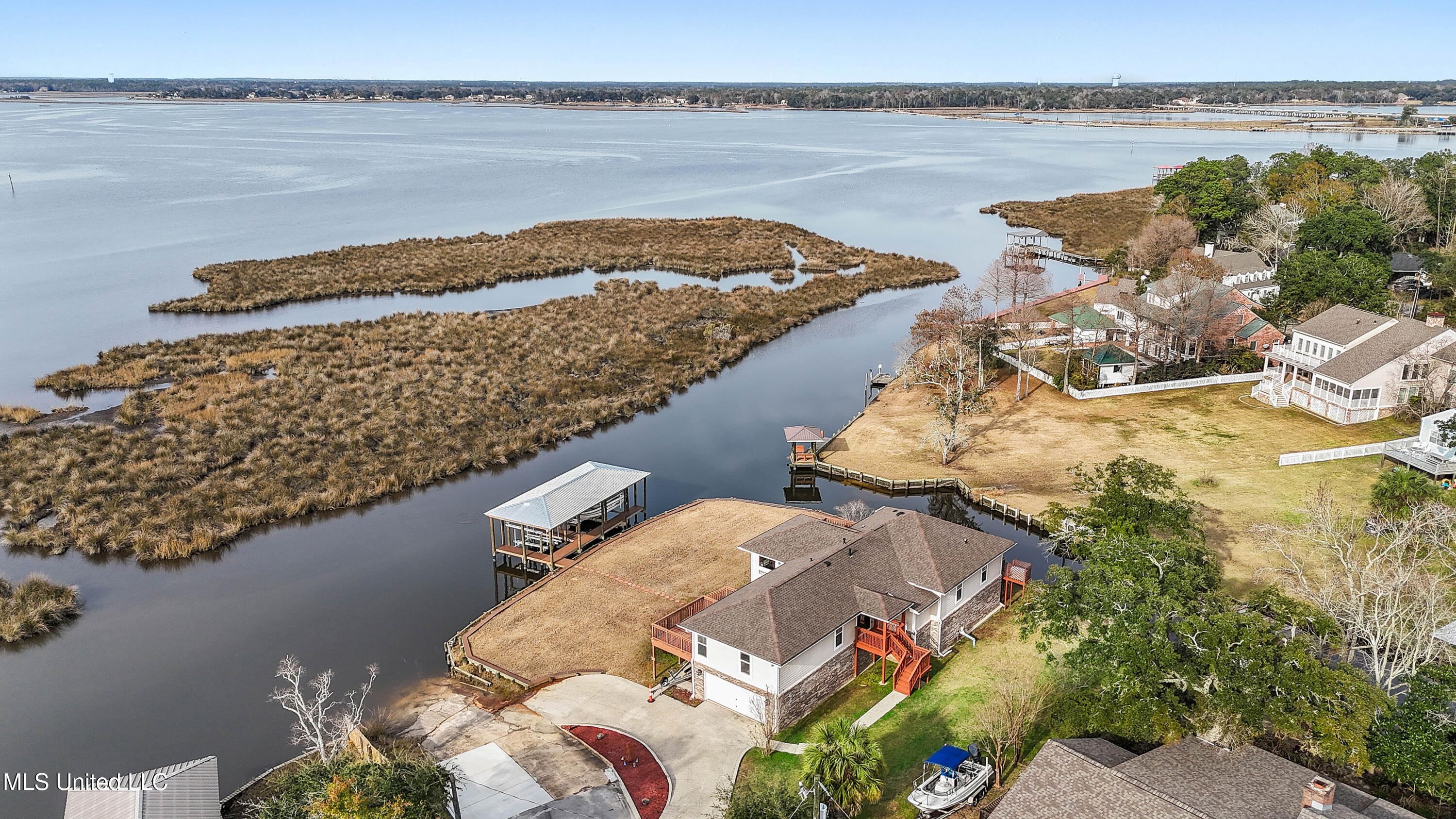 2562 Mercedes Drive, Biloxi, Mississippi image 48