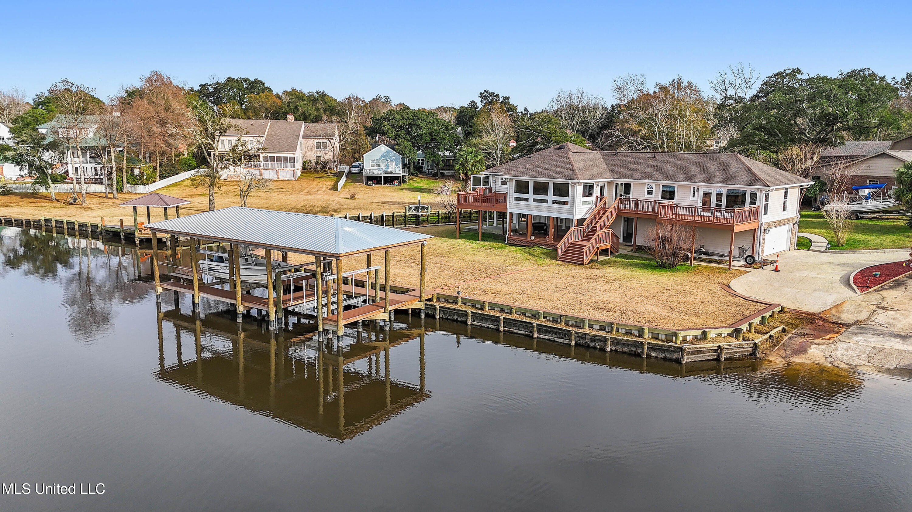 2562 Mercedes Drive, Biloxi, Mississippi image 46