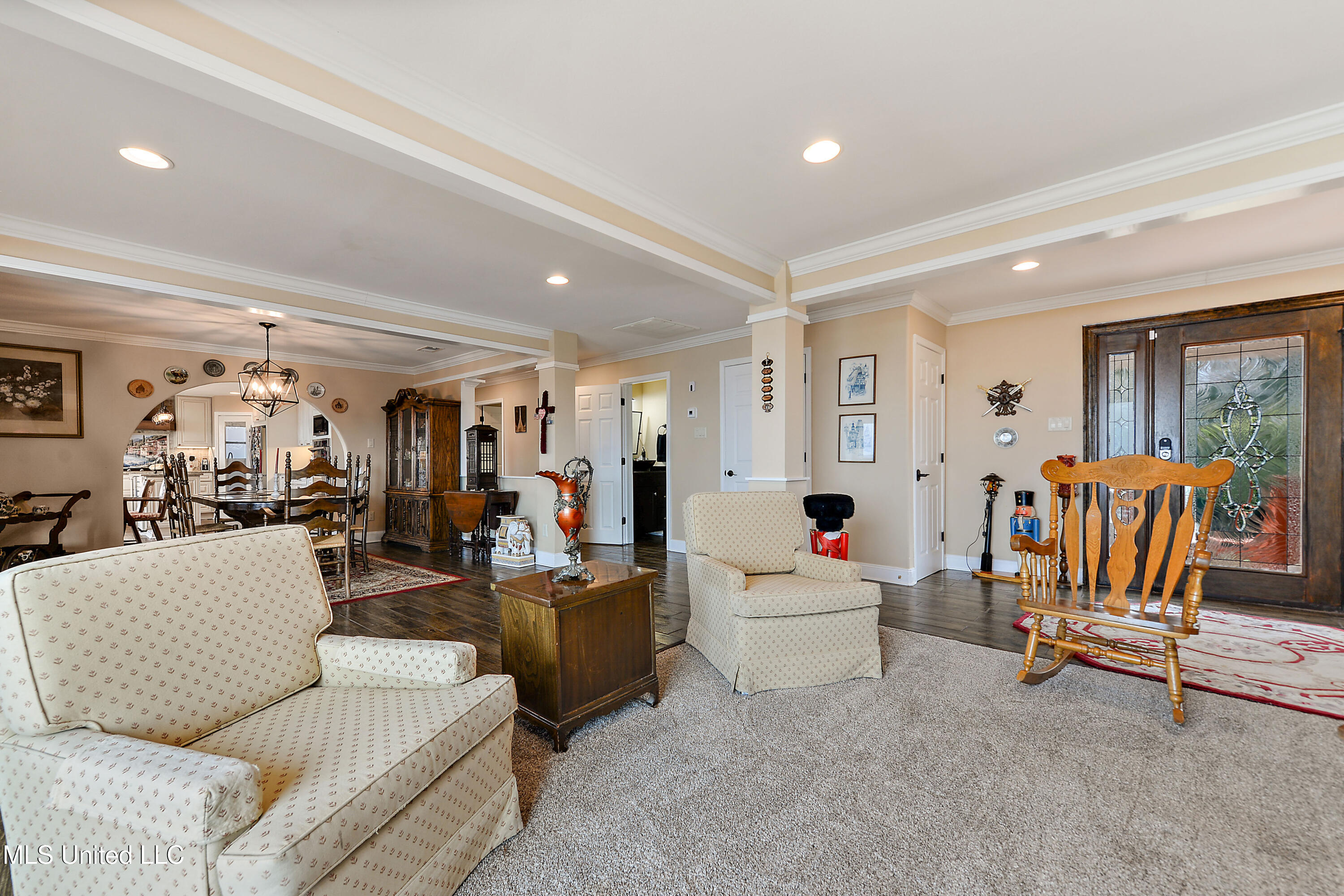 2562 Mercedes Drive, Biloxi, Mississippi image 6