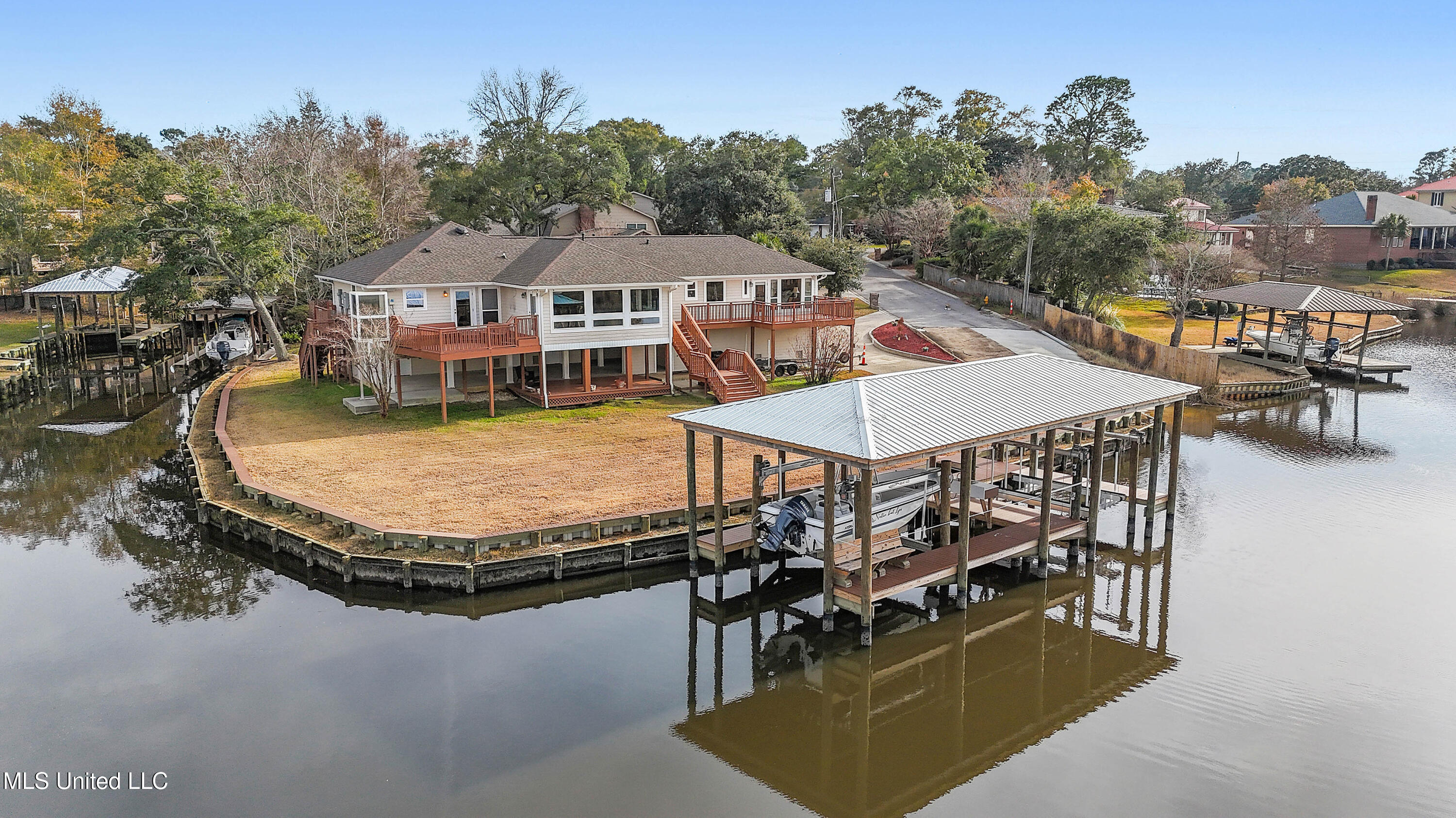 2562 Mercedes Drive, Biloxi, Mississippi image 45