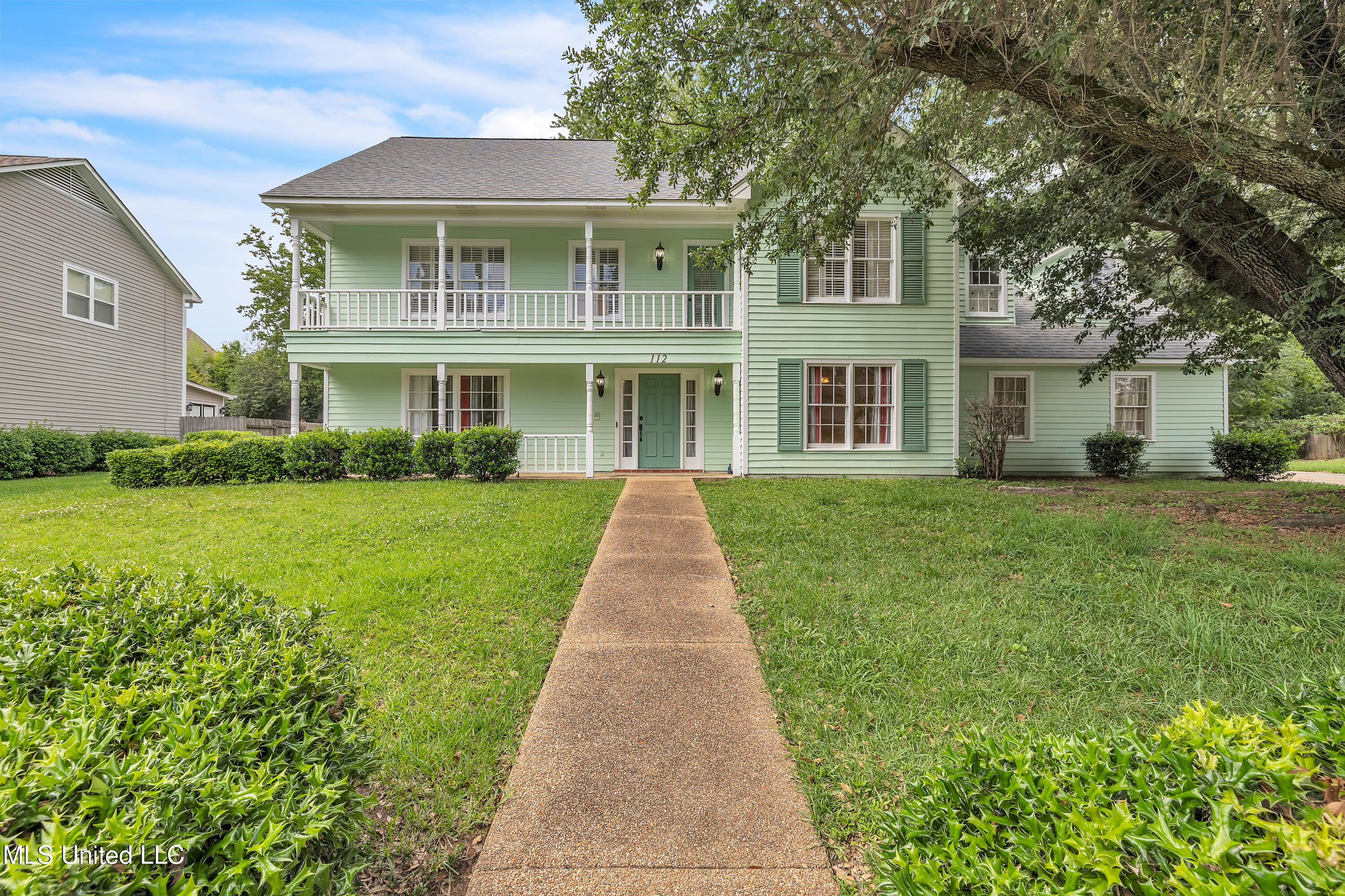 112 Rolling Meadows Drive, Jackson, Mississippi image 2