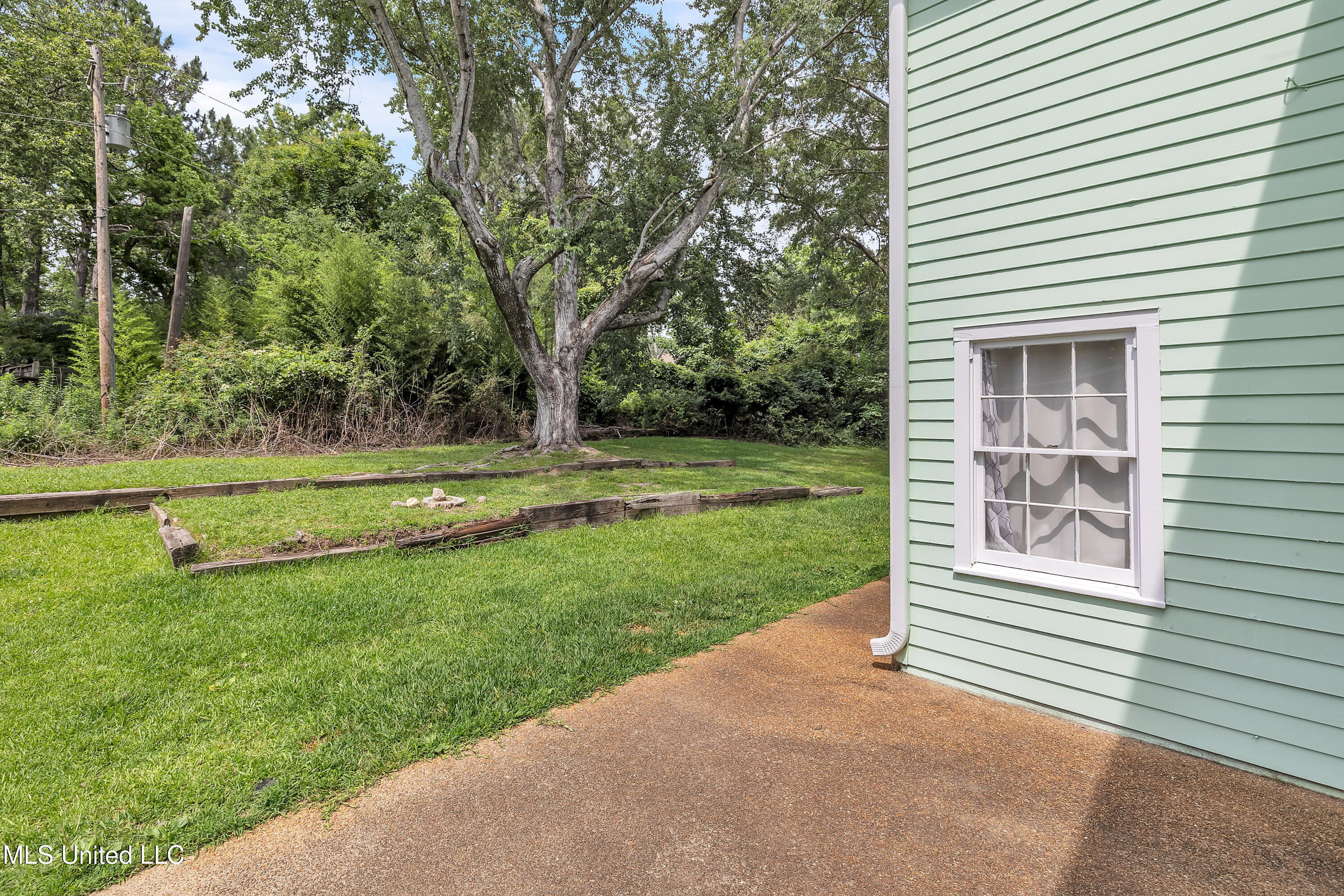 112 Rolling Meadows Drive, Jackson, Mississippi image 31