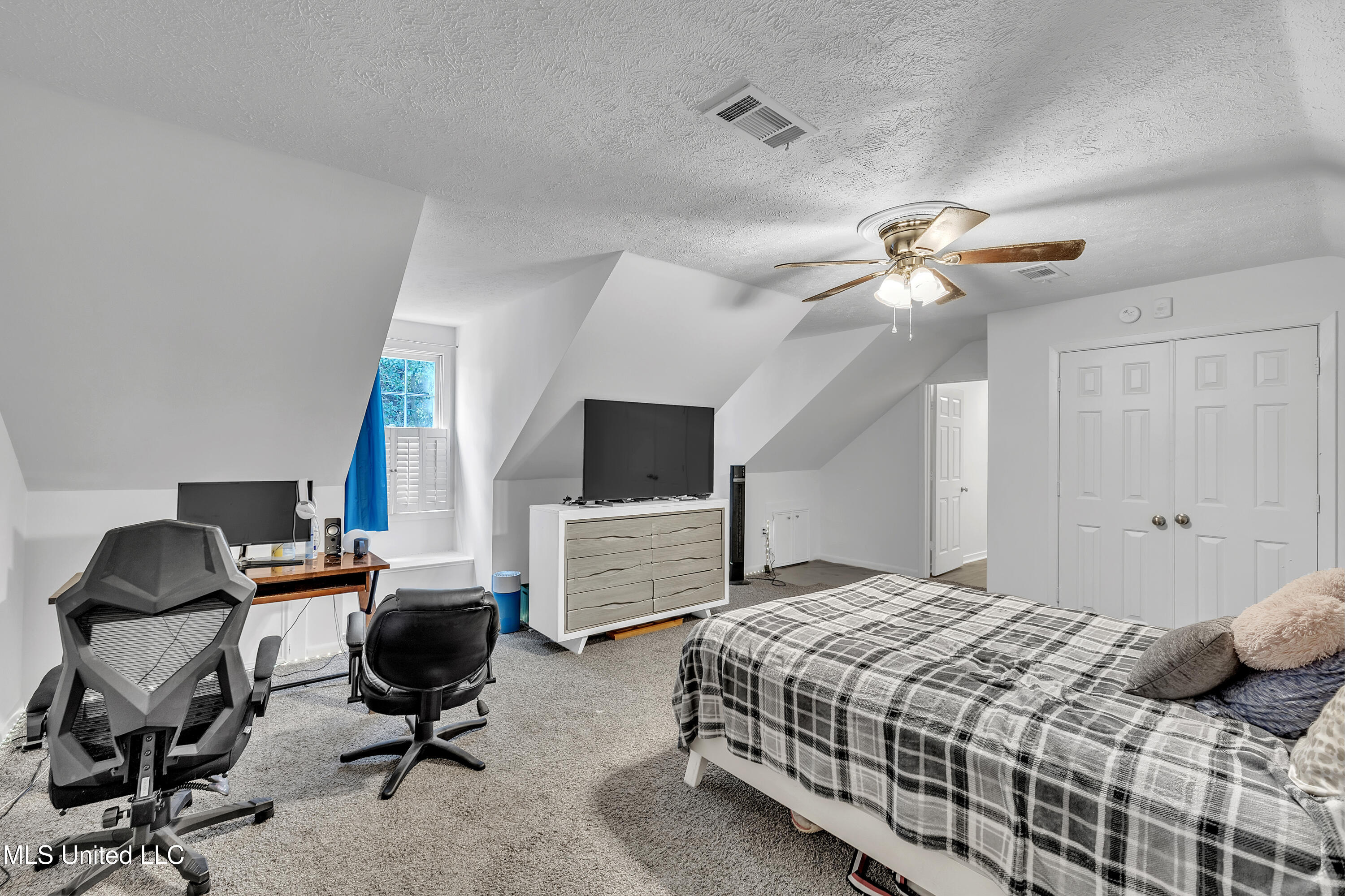 112 Rolling Meadows Drive, Jackson, Mississippi image 29