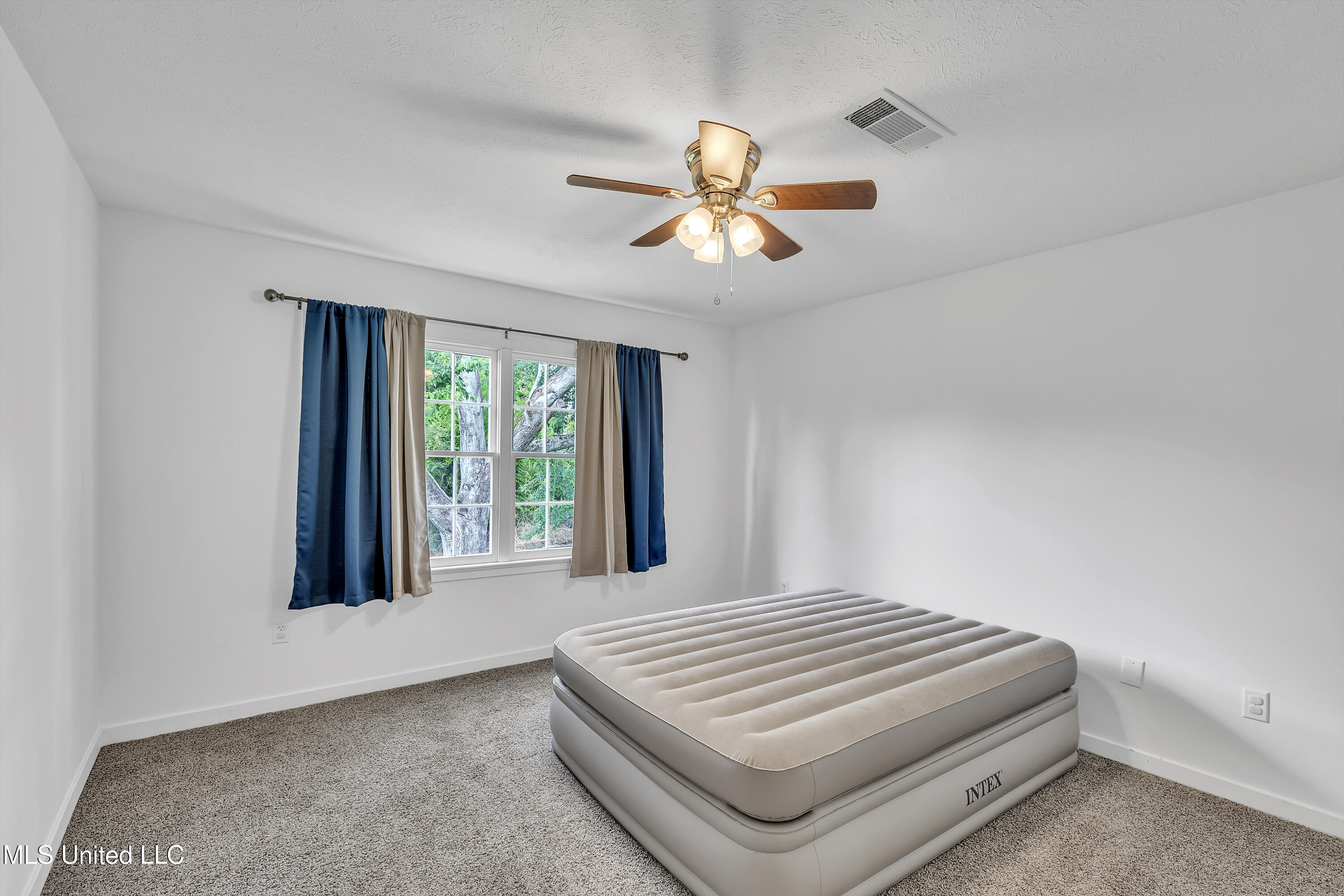 112 Rolling Meadows Drive, Jackson, Mississippi image 24