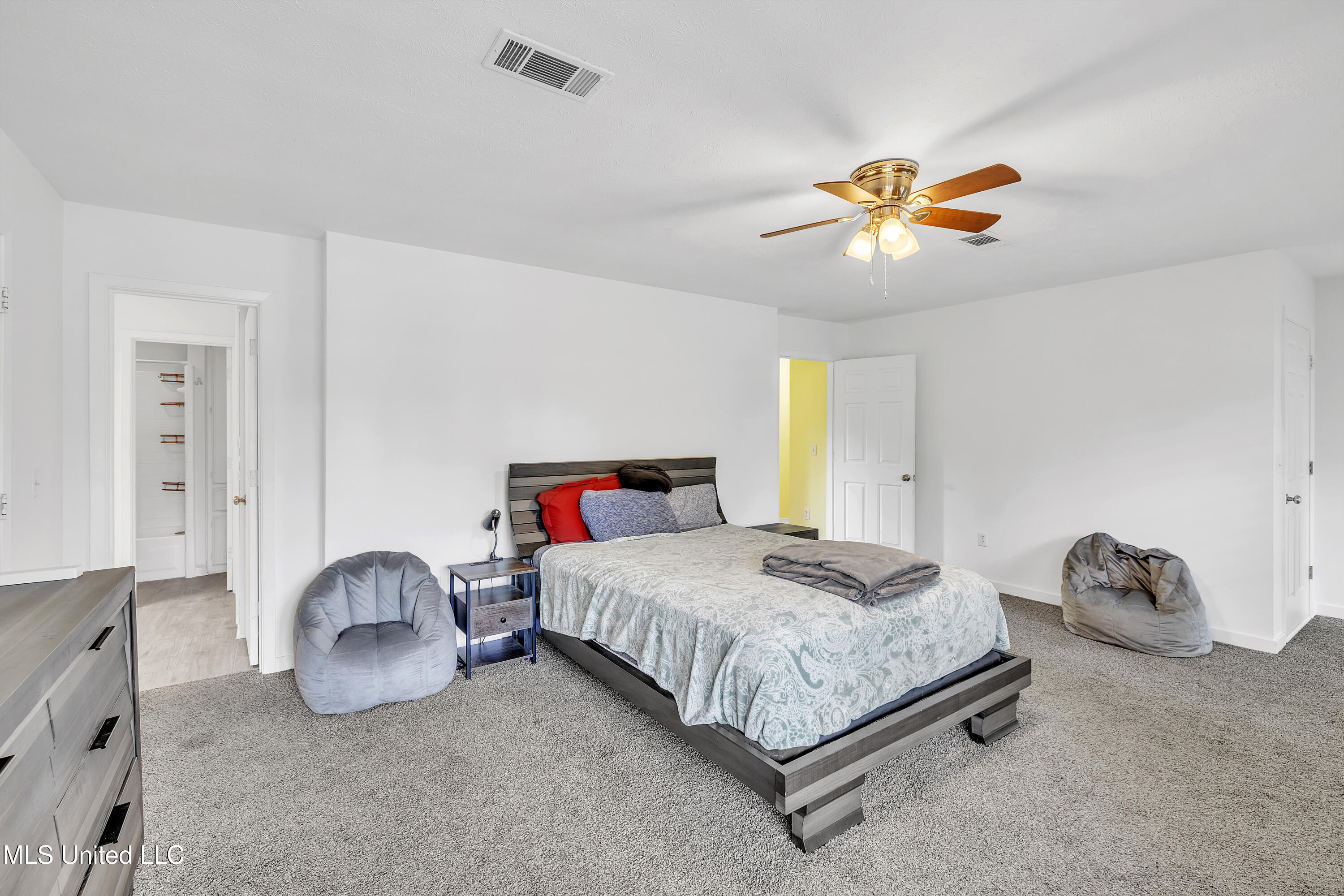 112 Rolling Meadows Drive, Jackson, Mississippi image 18