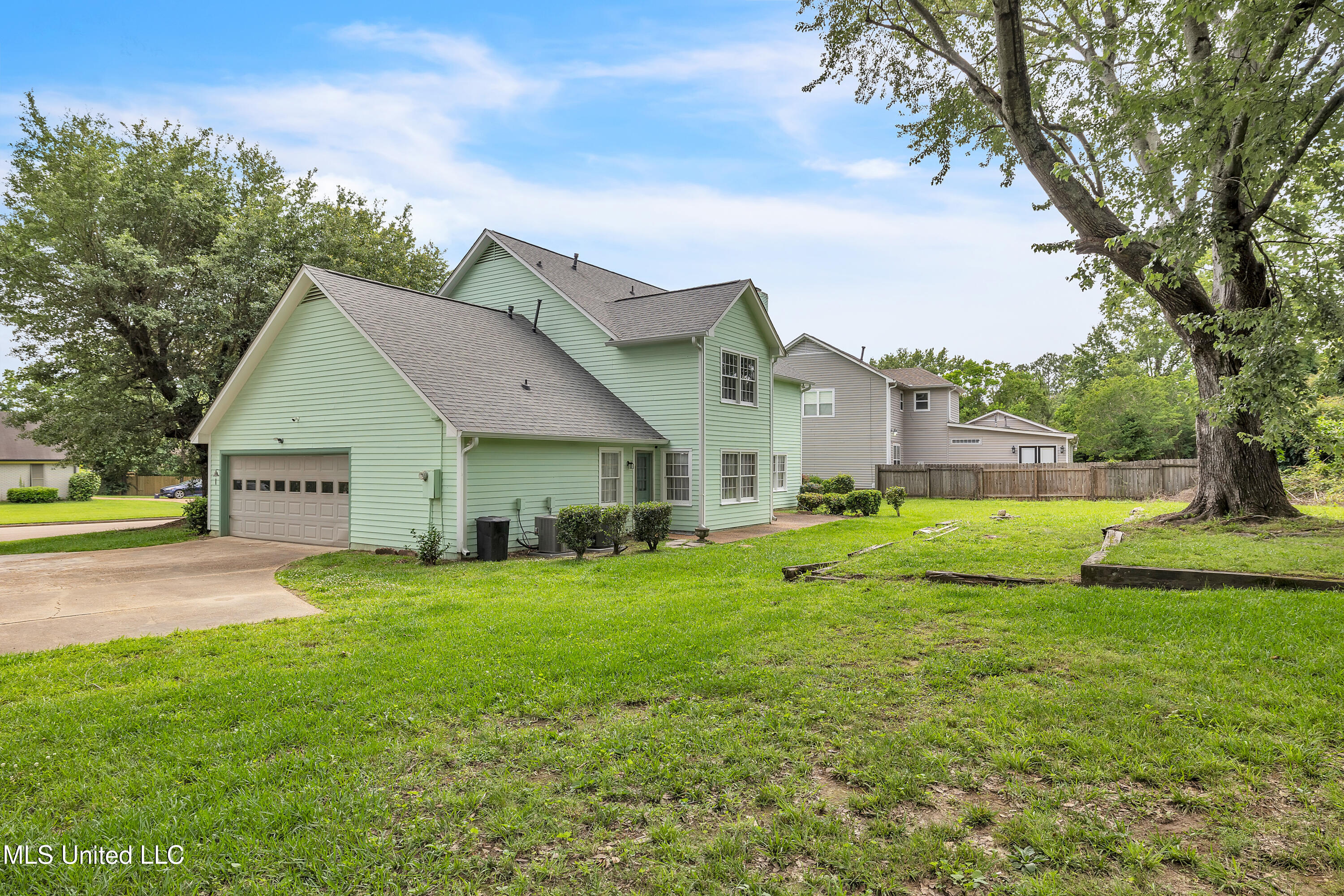 112 Rolling Meadows Drive, Jackson, Mississippi image 33