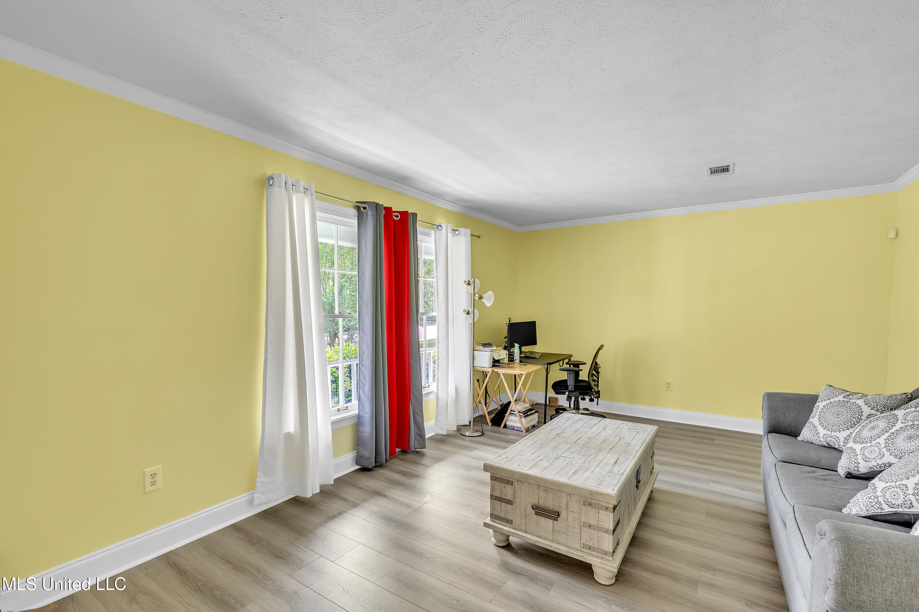 112 Rolling Meadows Drive, Jackson, Mississippi image 6