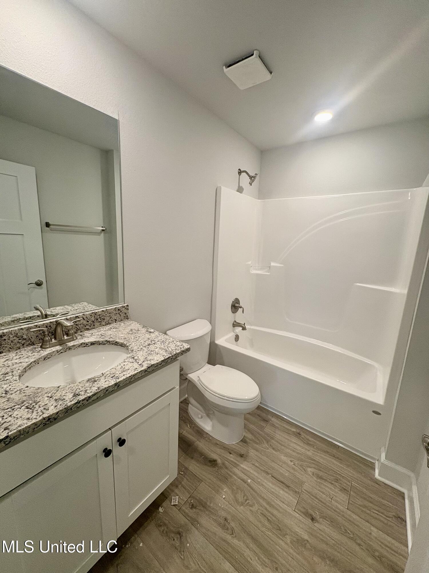 18059 Tiffany Renee Drive, Gulfport, Mississippi image 11