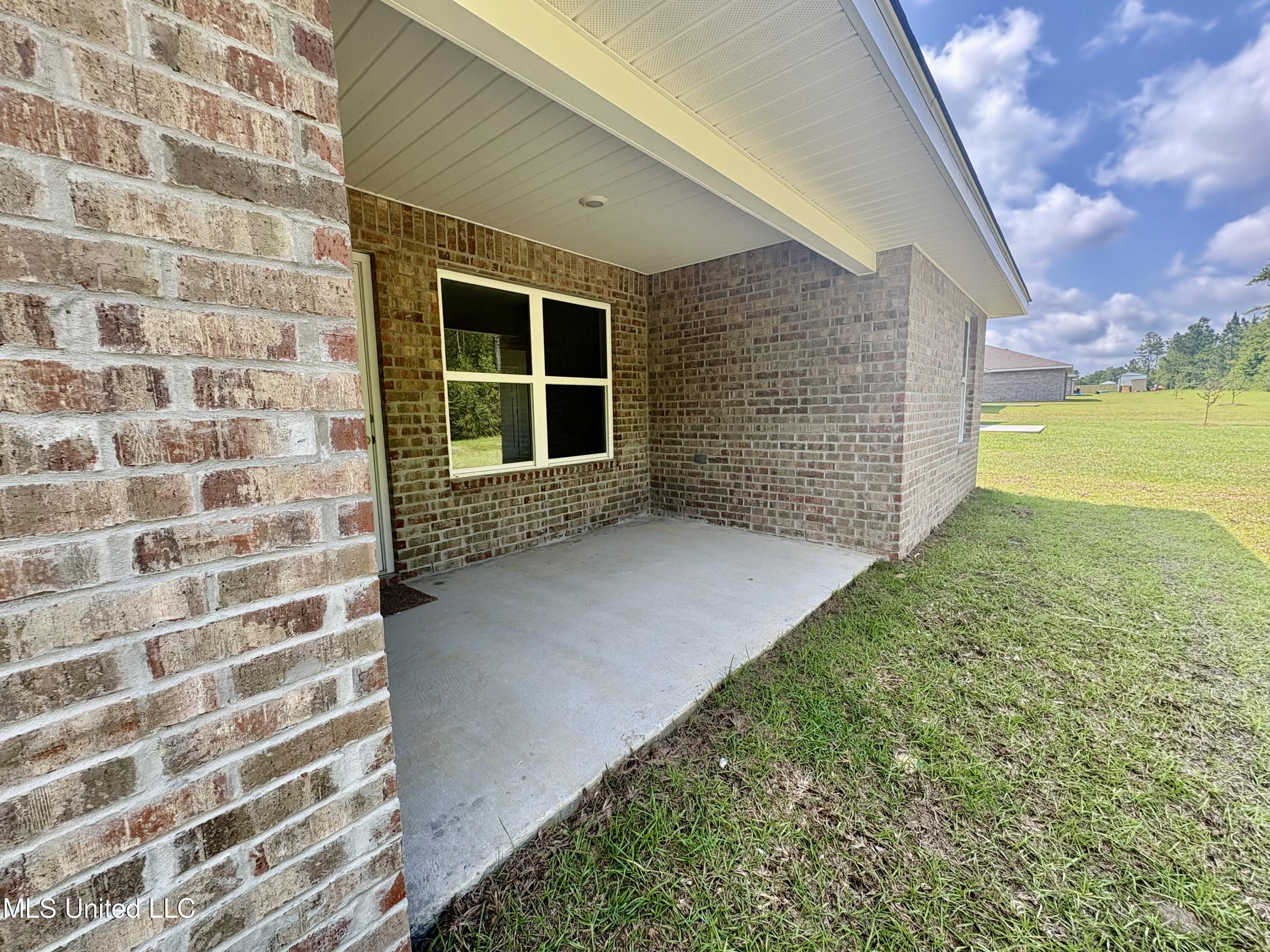 18059 Tiffany Renee Drive, Gulfport, Mississippi image 17