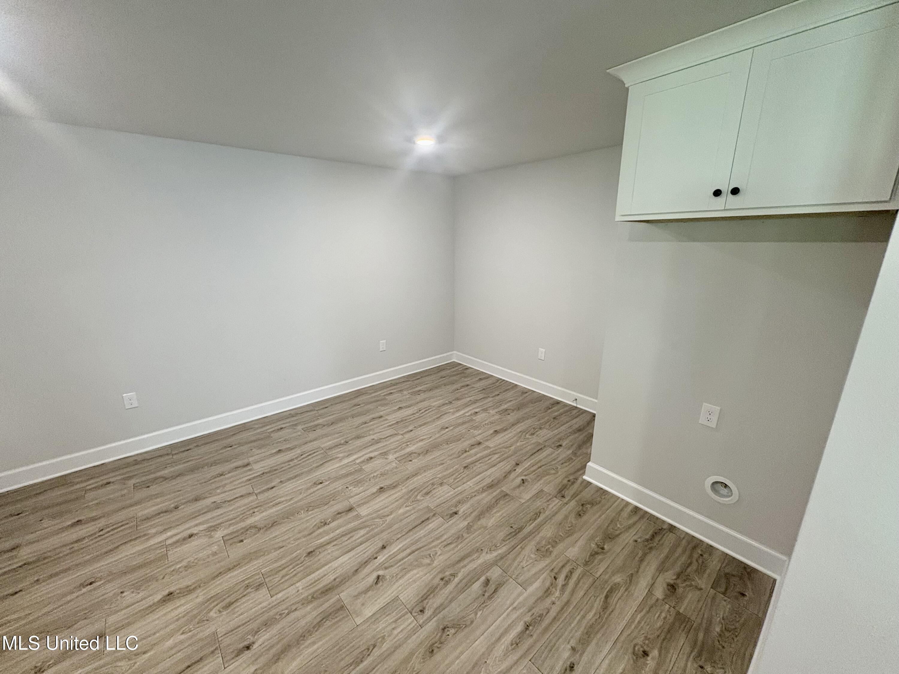 18059 Tiffany Renee Drive, Gulfport, Mississippi image 3