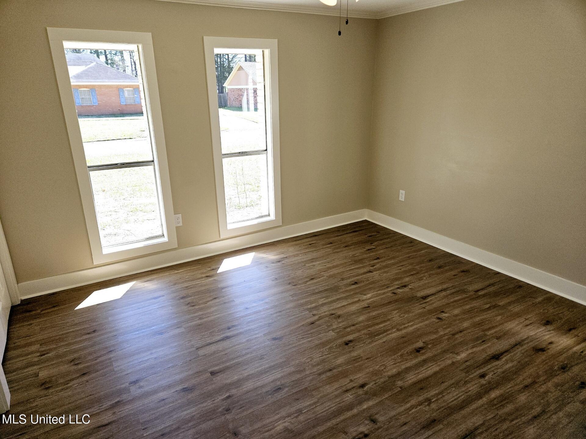 1430 Autumn Oaks Drive, Jackson, Mississippi image 13