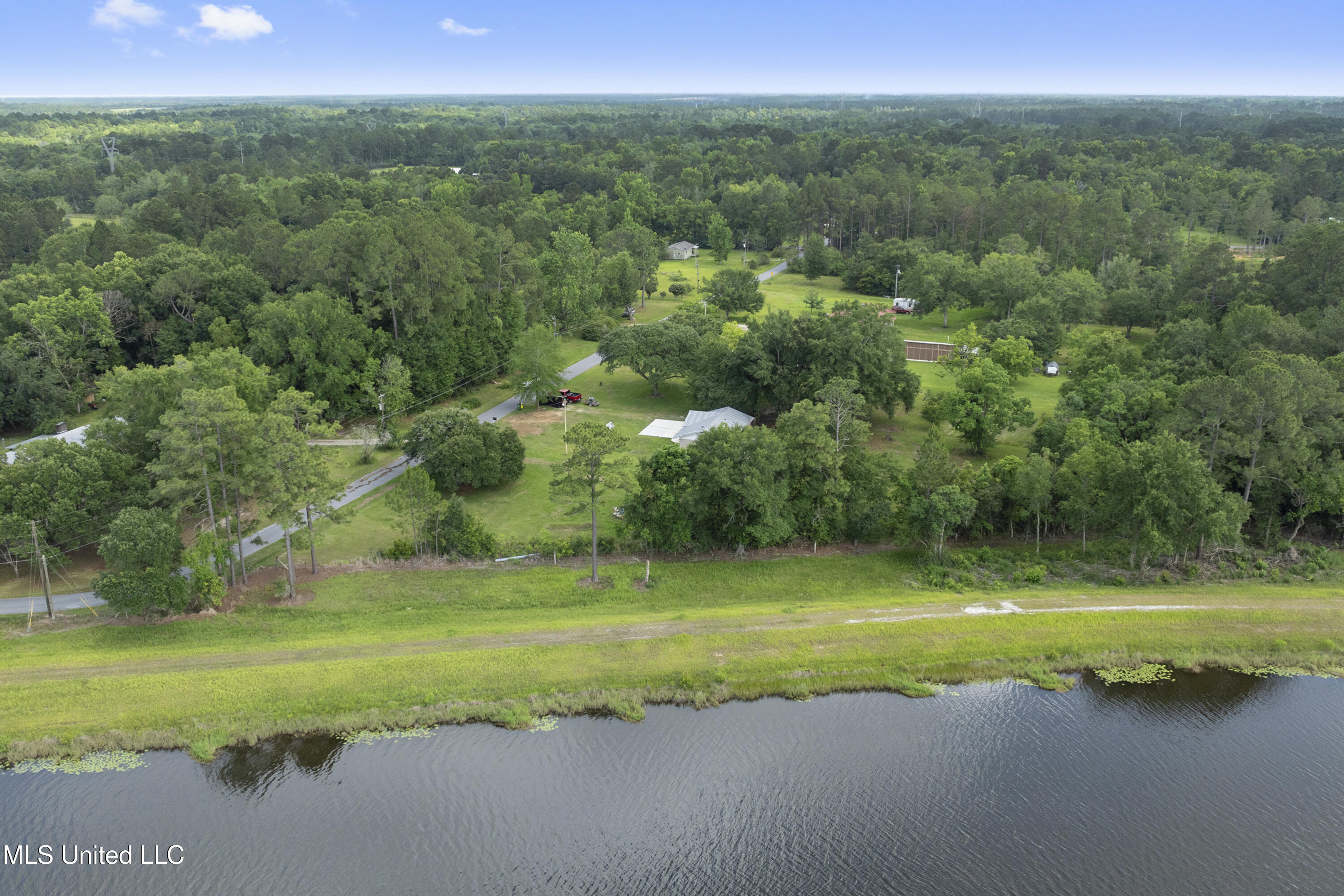 3721 Charlie Hudson Road, Moss Point, Mississippi image 27