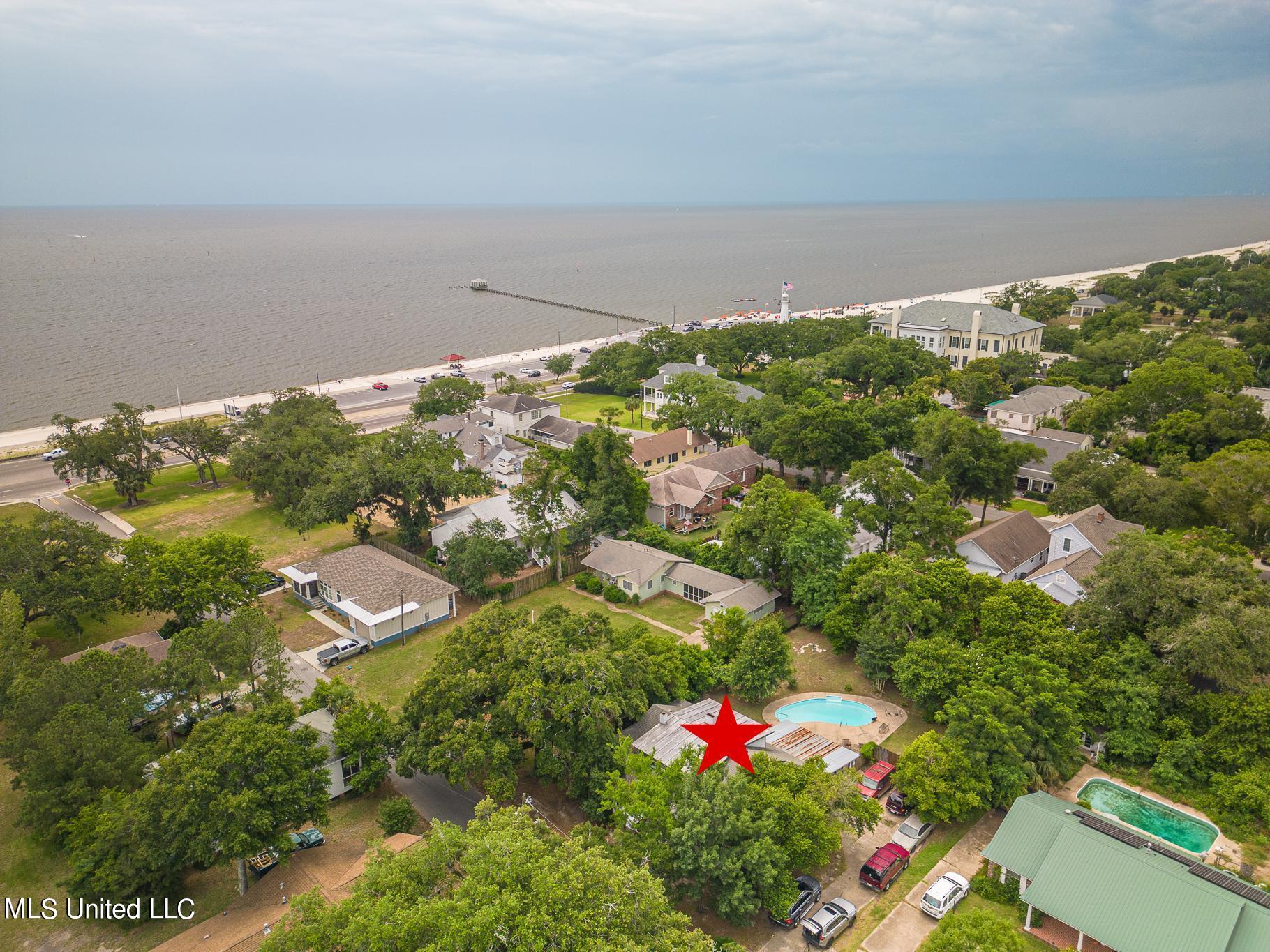 131 Suter Place, Biloxi, Mississippi image 2