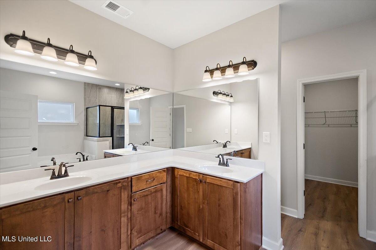 8855 Tucker Lane, Southaven, Mississippi image 15